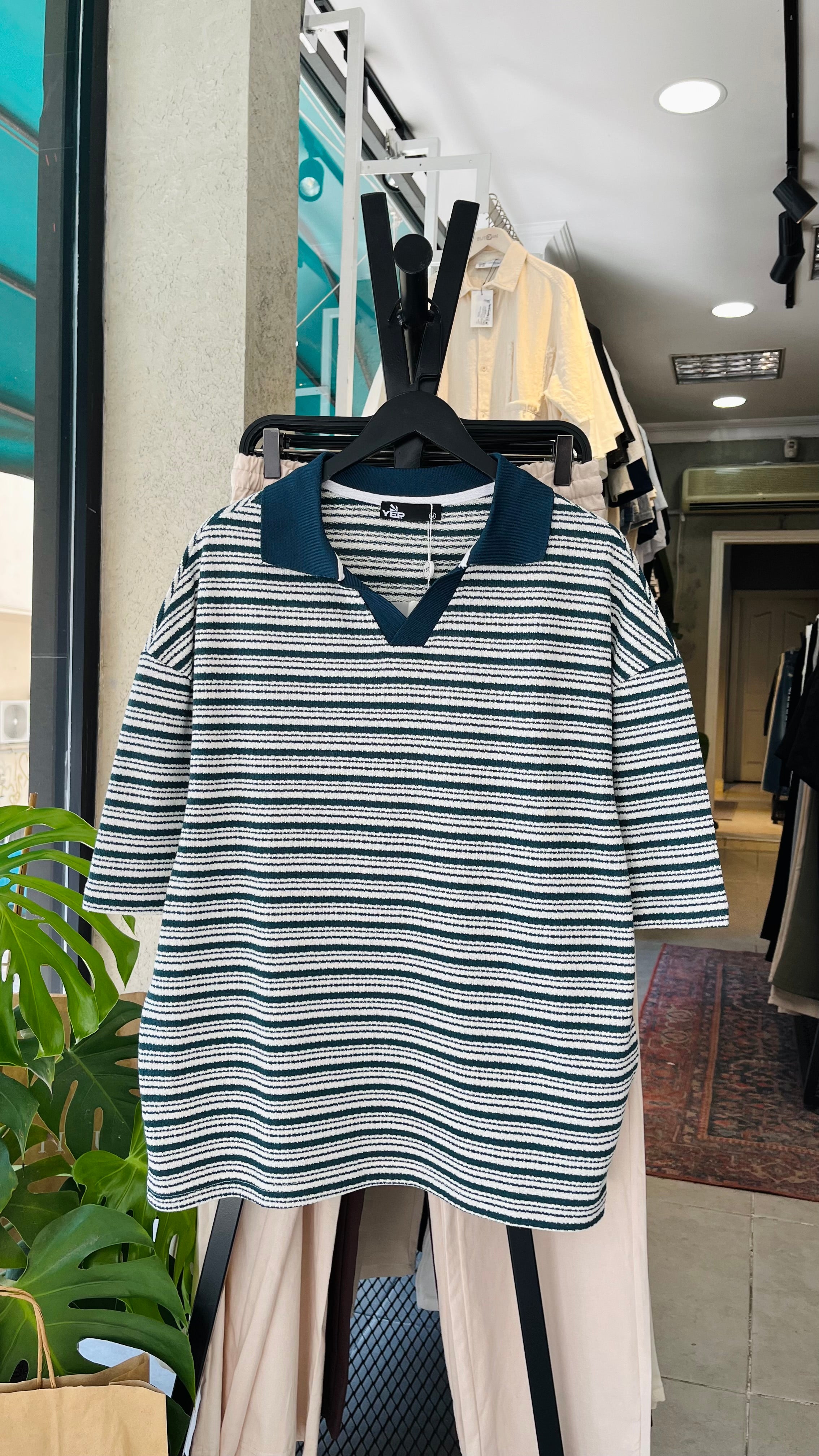 Oversize Mavi Beyaz Yatay Çizgili Yakalı Tshirt – Mavi 9318