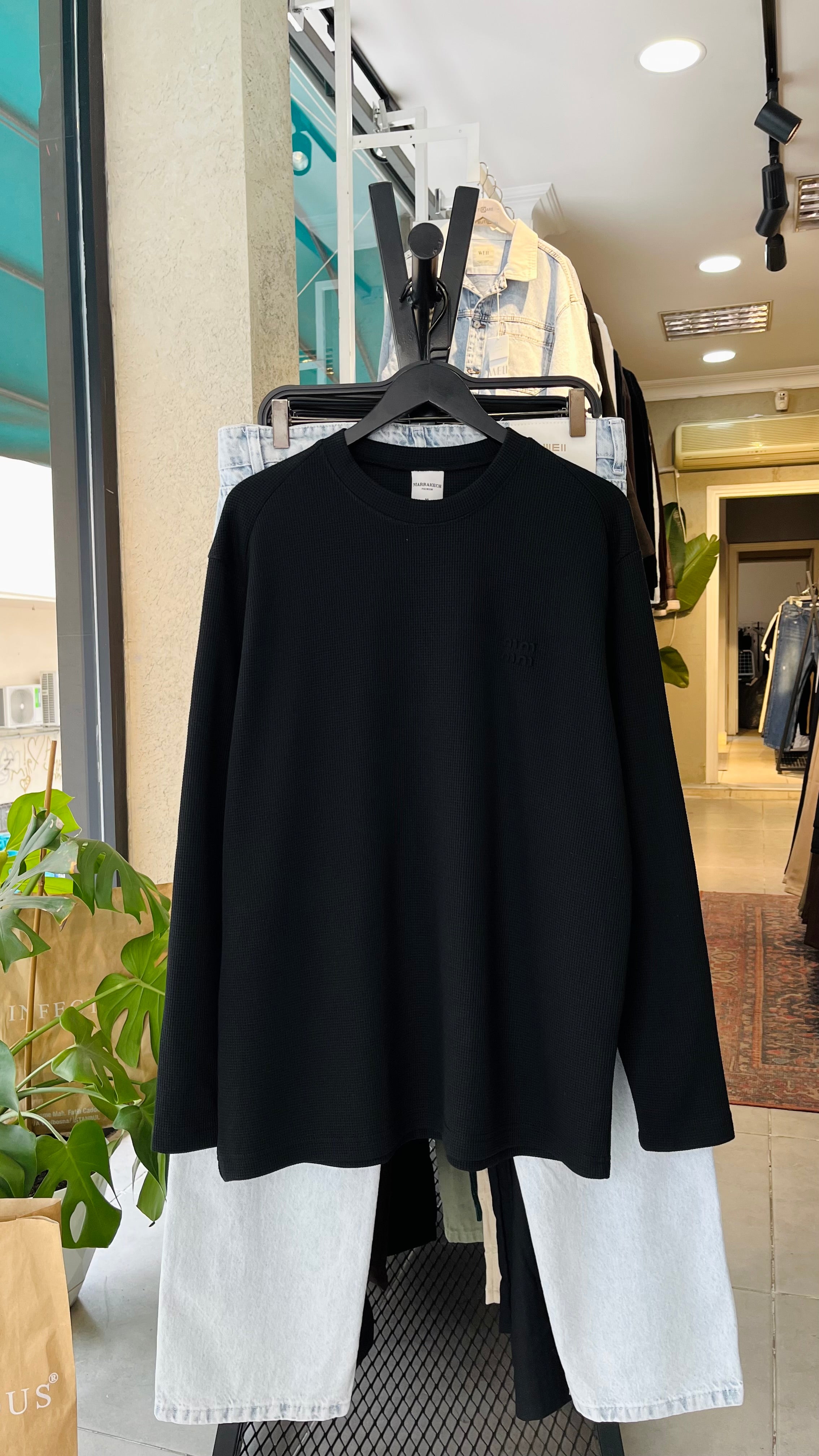 Oversize İnce Siyah Sweatshirt 7026