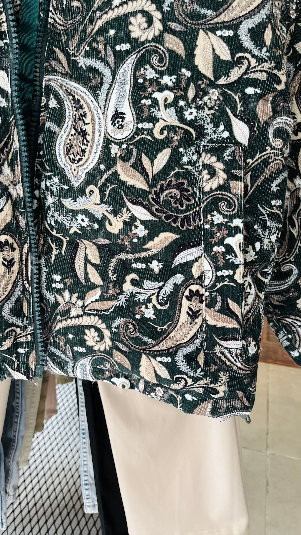 Desenli Kadife Şişme Yeşil Mont 2049