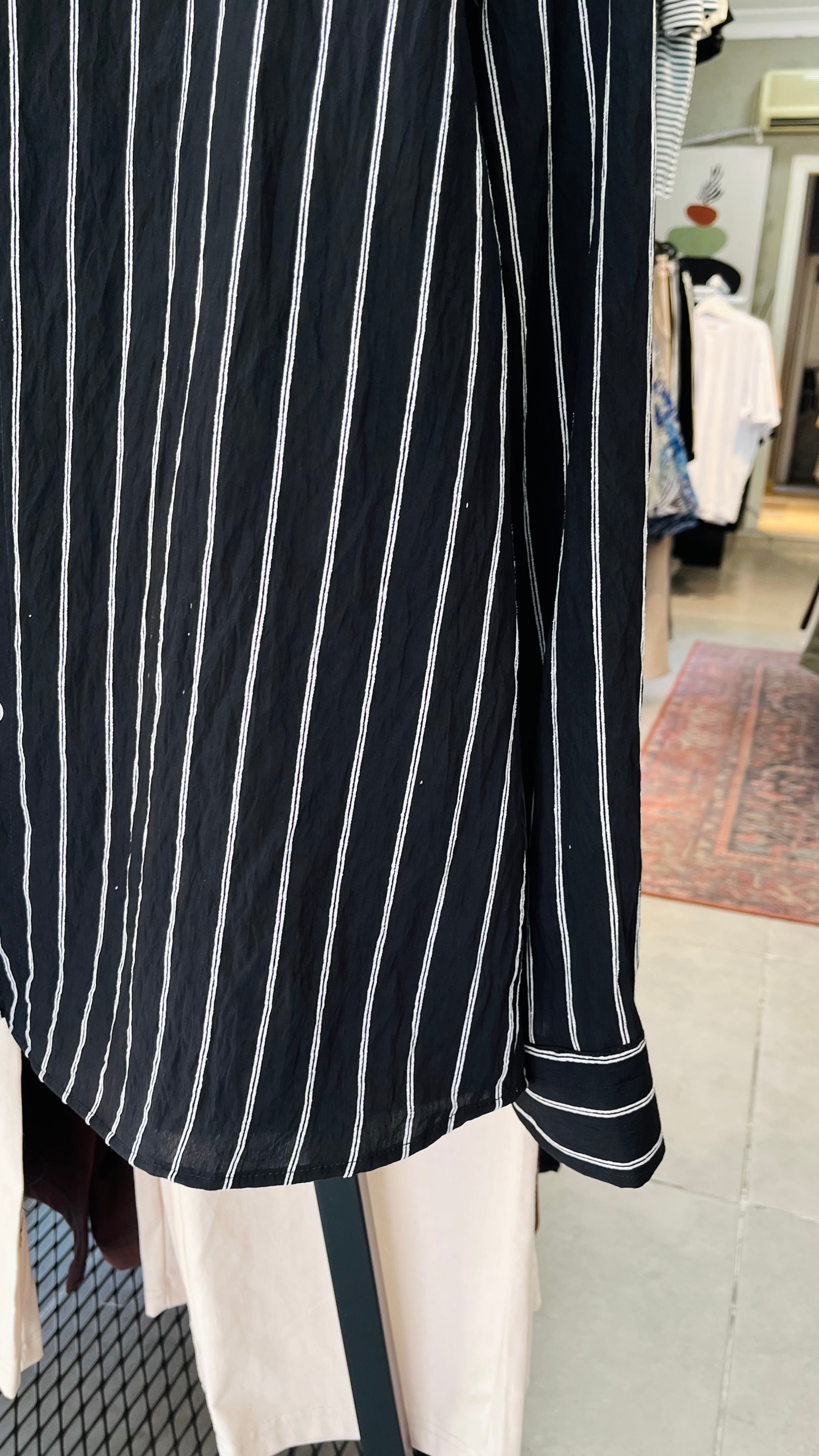 Oversize Beyaz Çizgili Siyah Gömlek - Siyah 5395