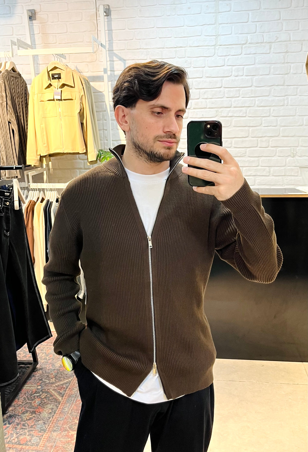 Kahverengi Fermuarlı Hırka 7016