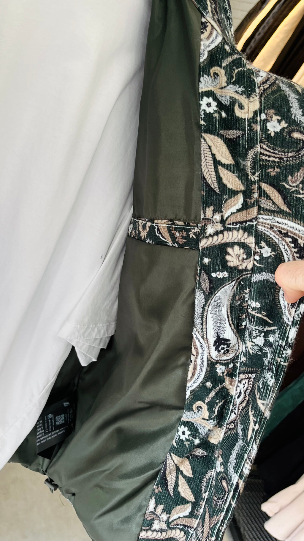 Desenli Kadife Şişme Yeşil Mont 2049