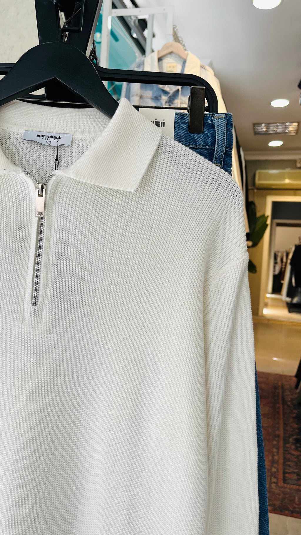 Oversize Beyaz Yakalı Fermuarlı Triko Kazak 7018