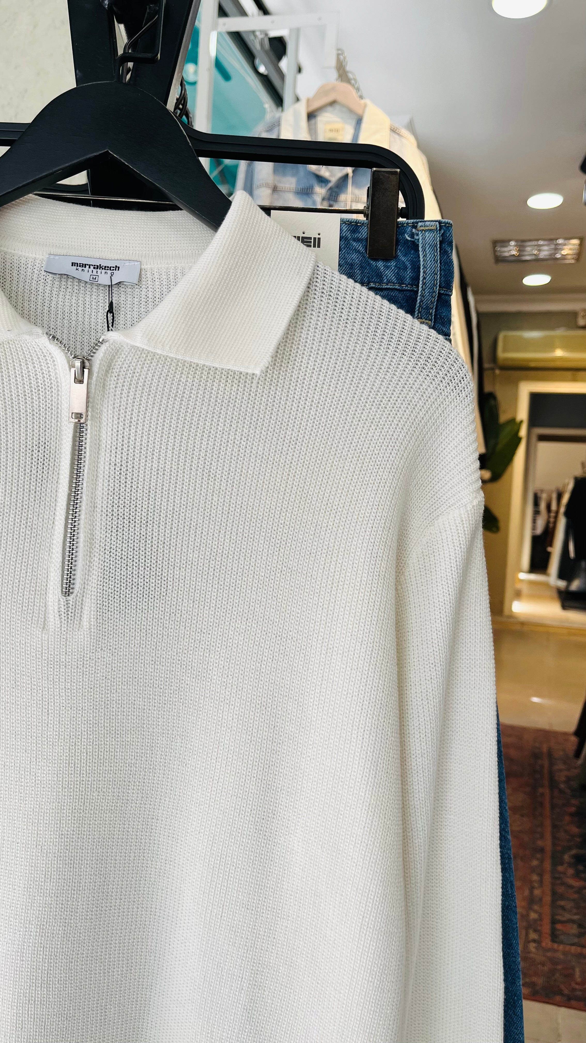 Oversize Beyaz Yakalı Fermuarlı Triko Kazak 7018