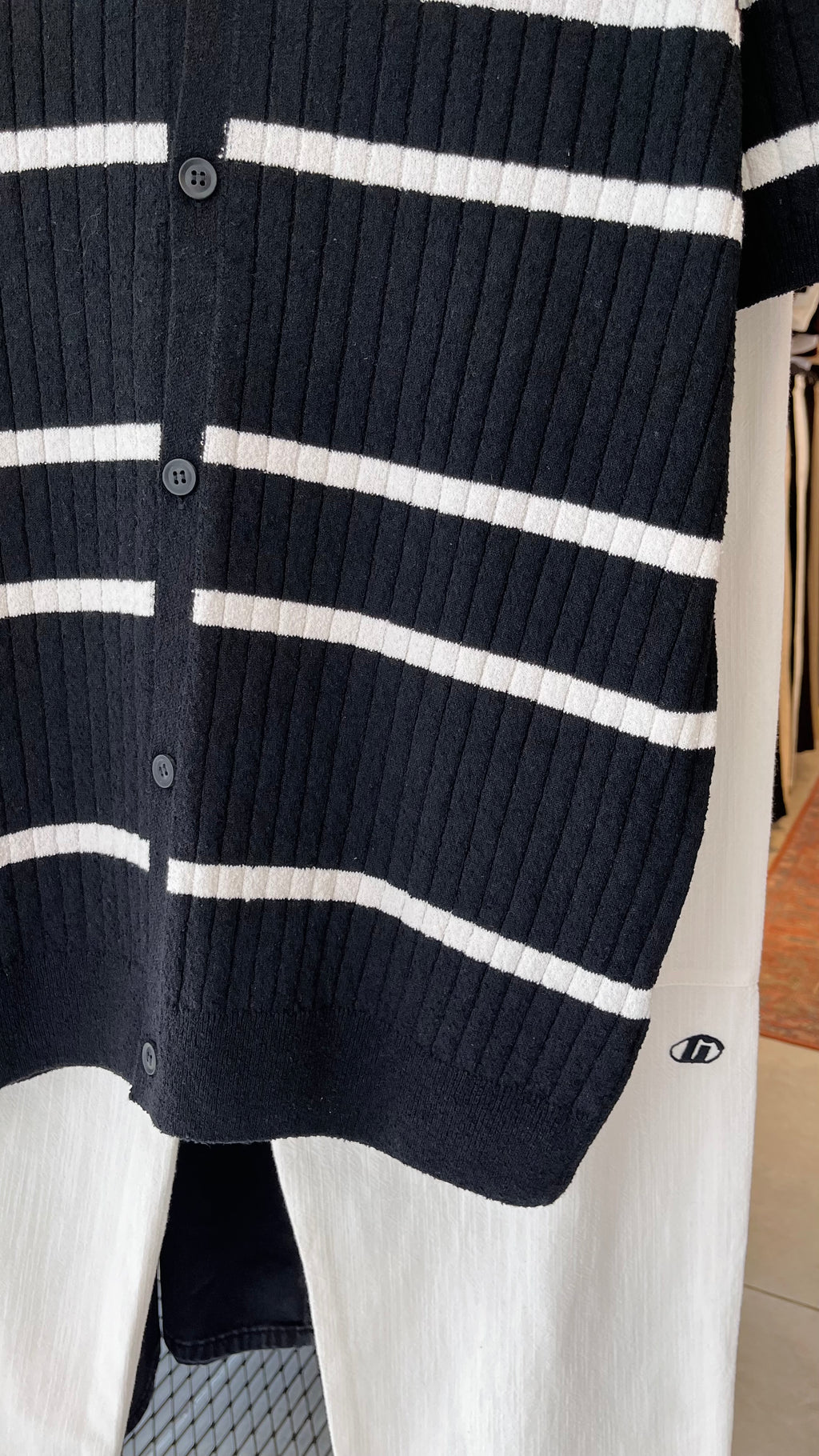 Beyaz Çizgili Kısa Kollu Siyah Triko Tshirt 5506