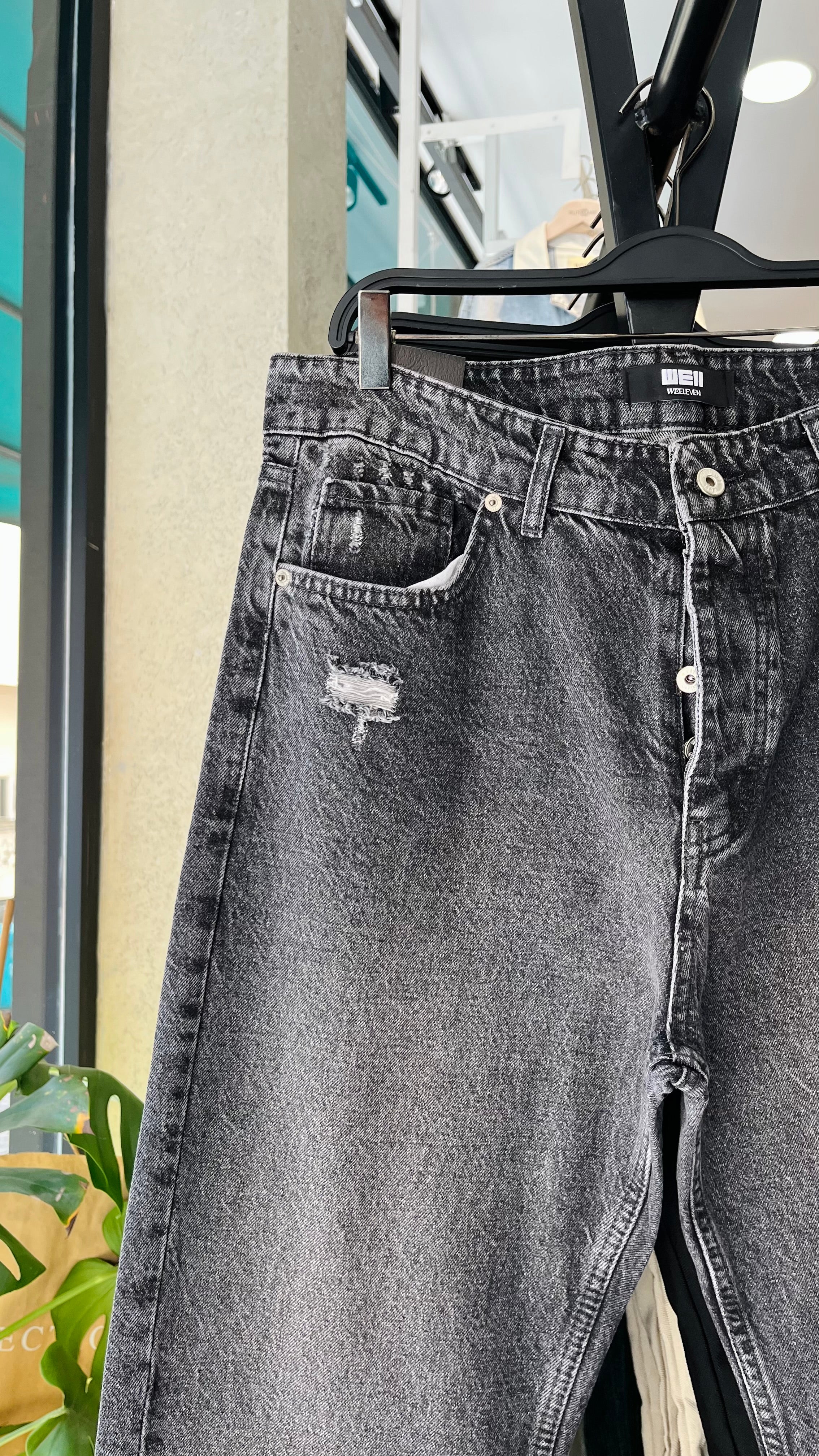 Baggy Koyu Gri Yırtık Detaylı Jean 3325