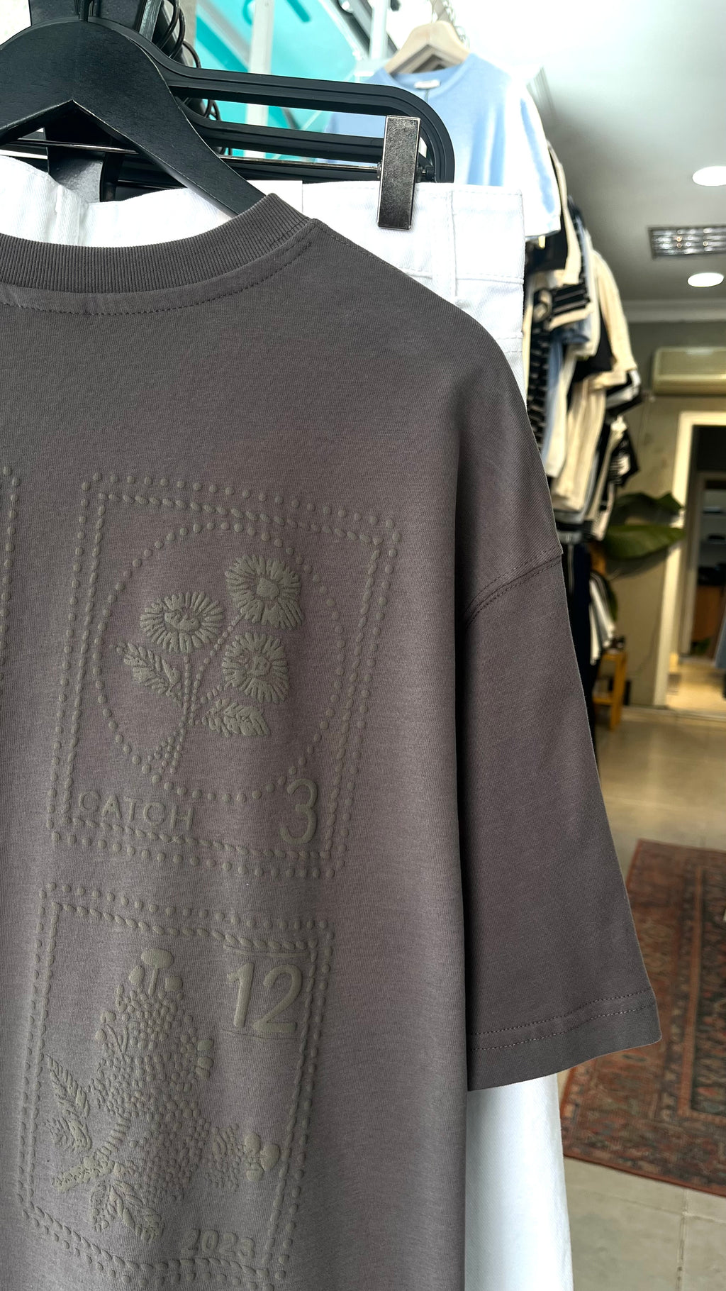 Oversize Sırt Baskılı Vizon Rengi Tshirt 9412