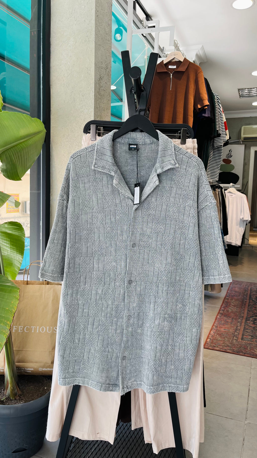 Oversize Gri Apaş Yaka Yıkamalı Kumaş Gömlek - Gri 5400