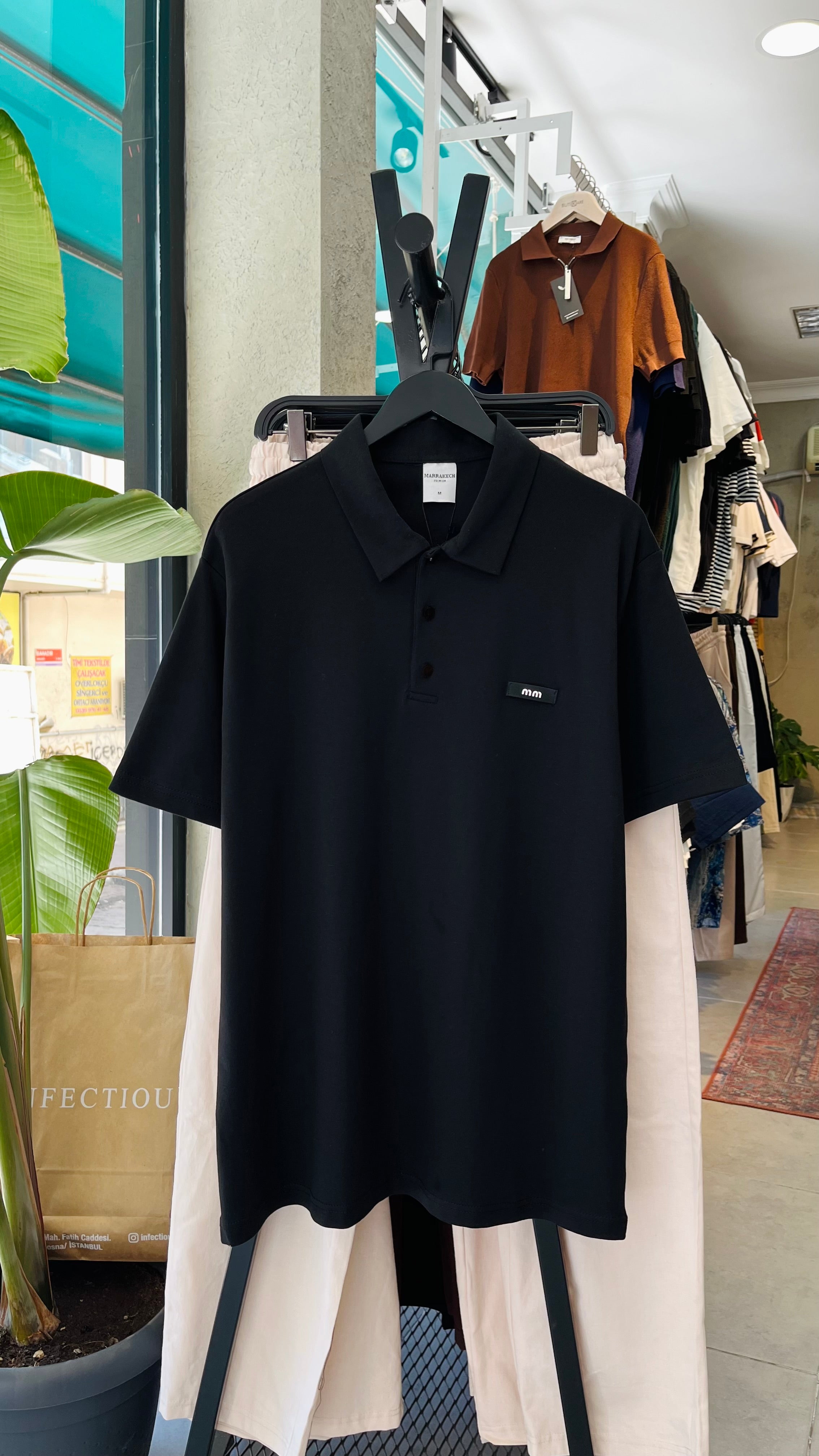 Oversize Siyah mm Yakalı Tshirt – Siyah 9301