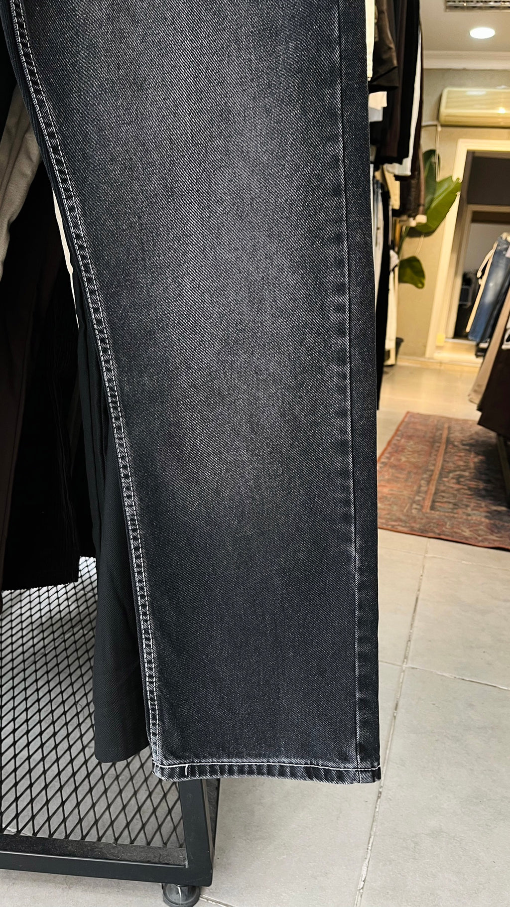 Baggy Siyah Yıkamalı Jean 3328