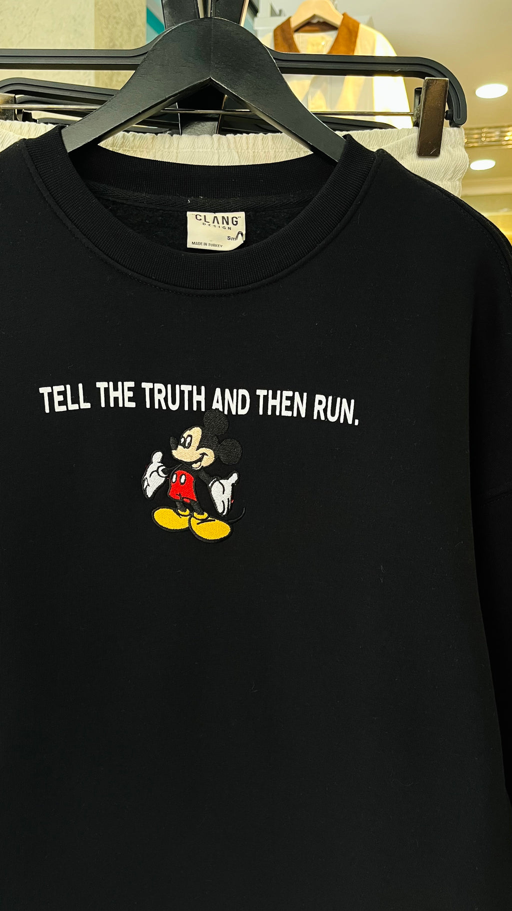 Oversize Siyah Nakış Detaylı Sweatshirt 5009