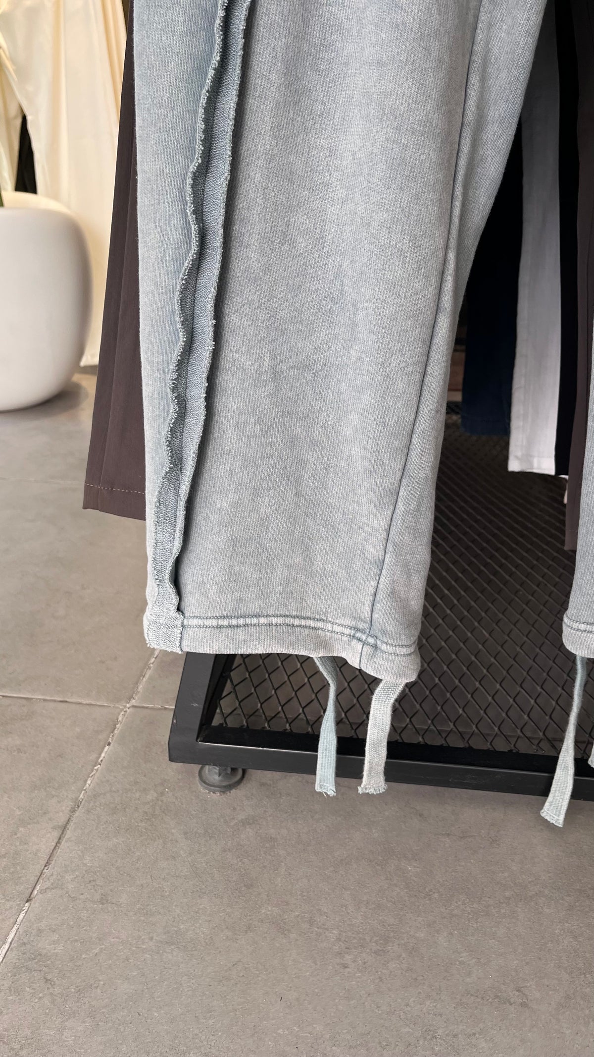 Baggy Premium Paçaları İp Detaylı Gri Yıkamalı Eşofman 6250