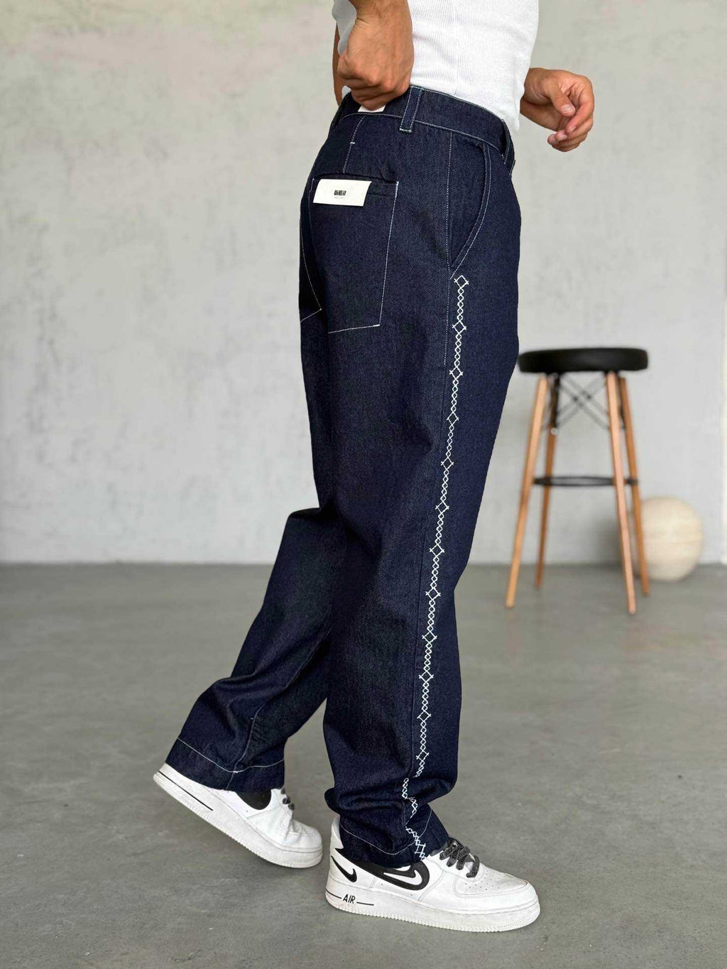 Baggy Lacivert Nakış Detaylı Jean 3319