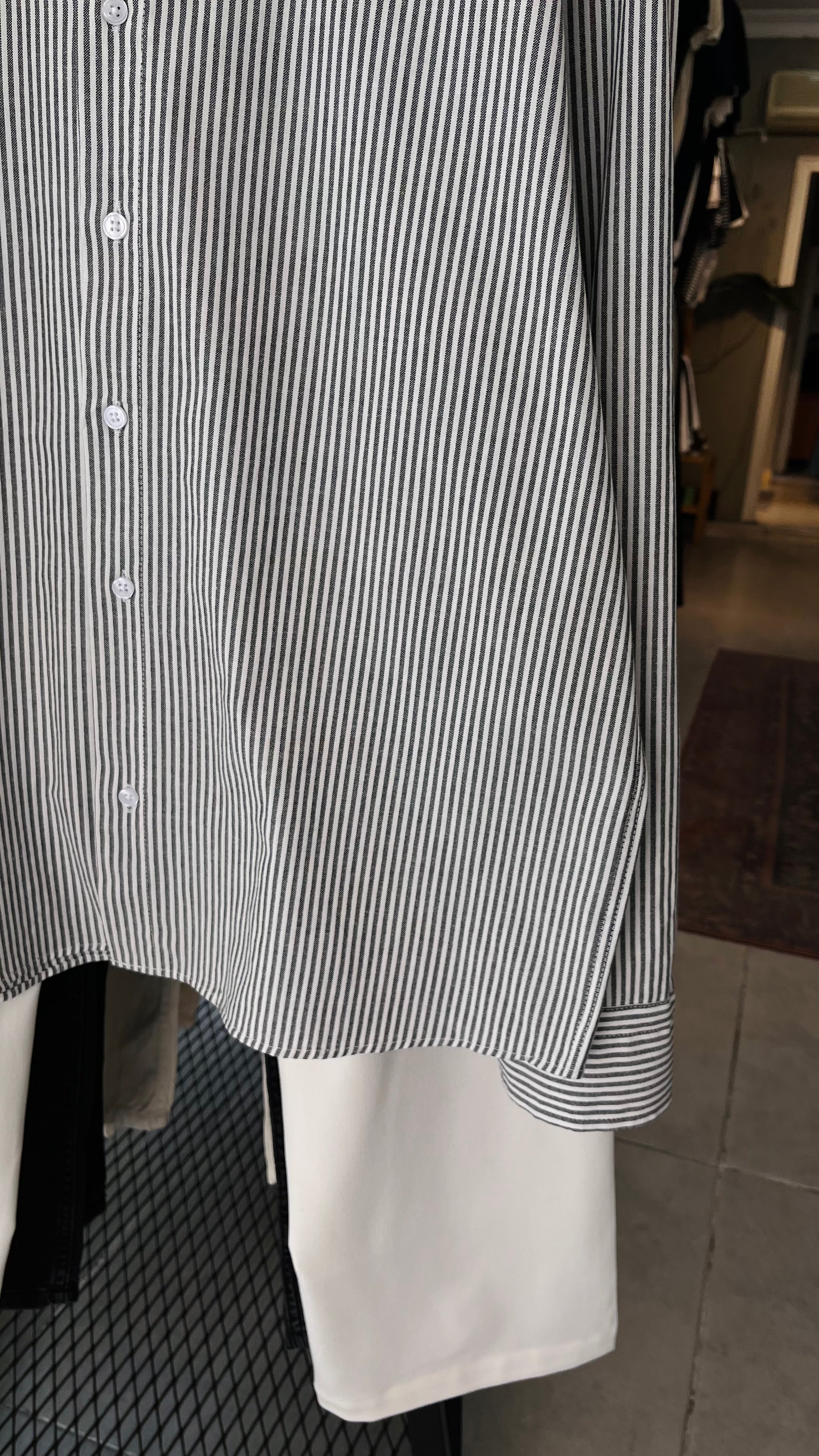 Oversize Siyah Beyaz Çizgili Uzun Kollu Gömlek 5497