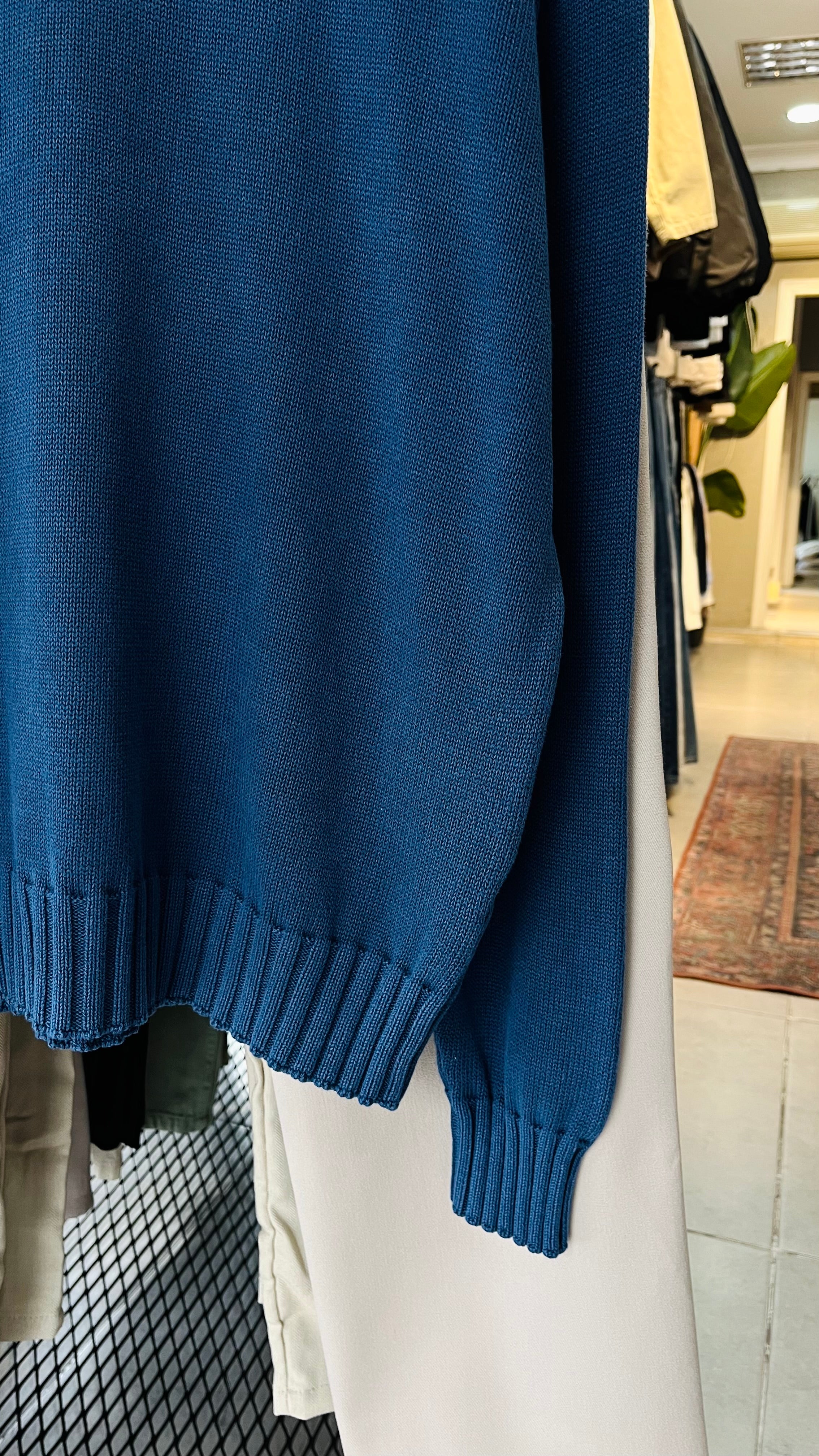 Oversize Yıkamalı Mavi Triko Kazak 7037