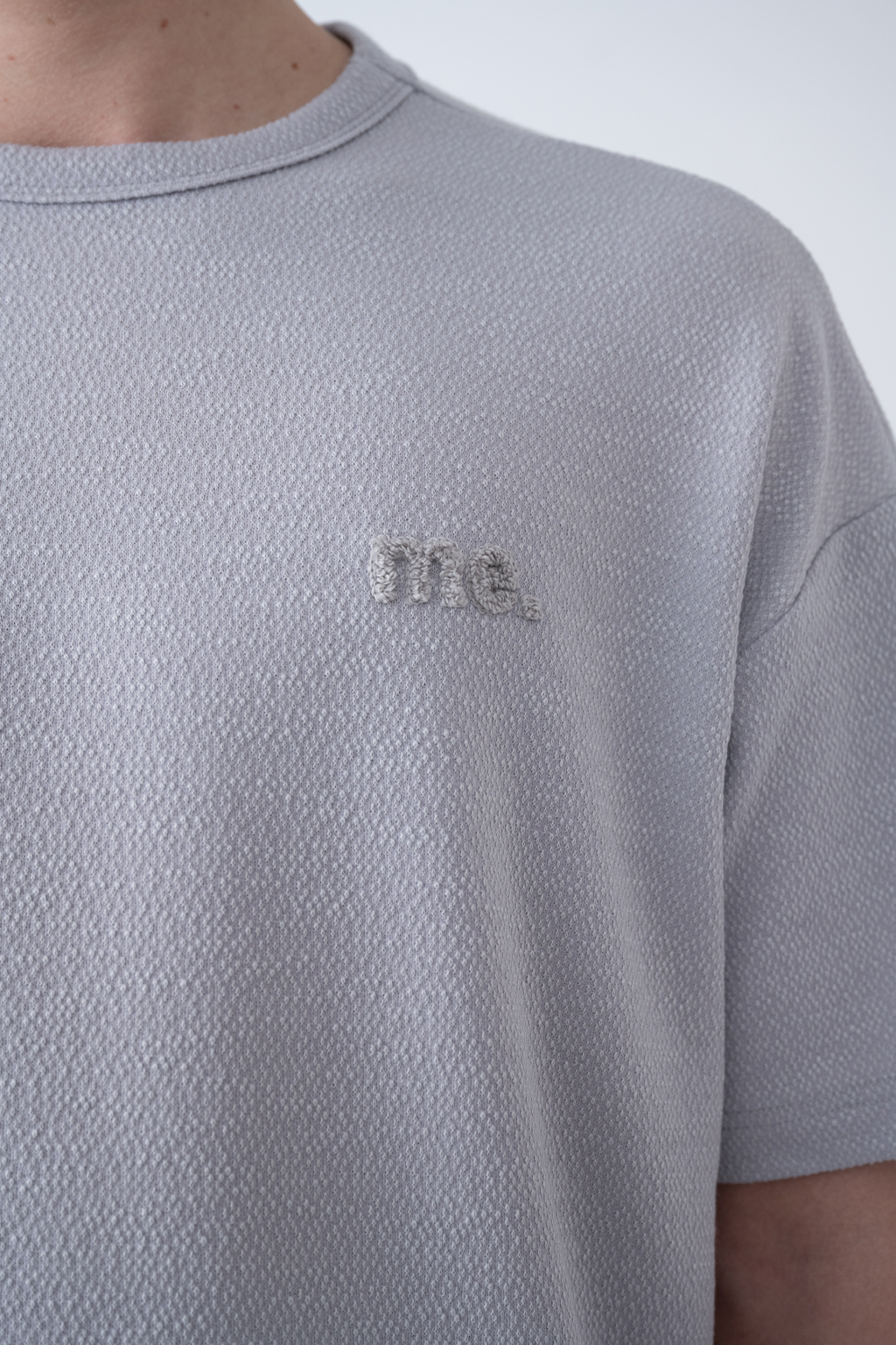Oversize Gri Nakış Detaylı Tshirt 9465