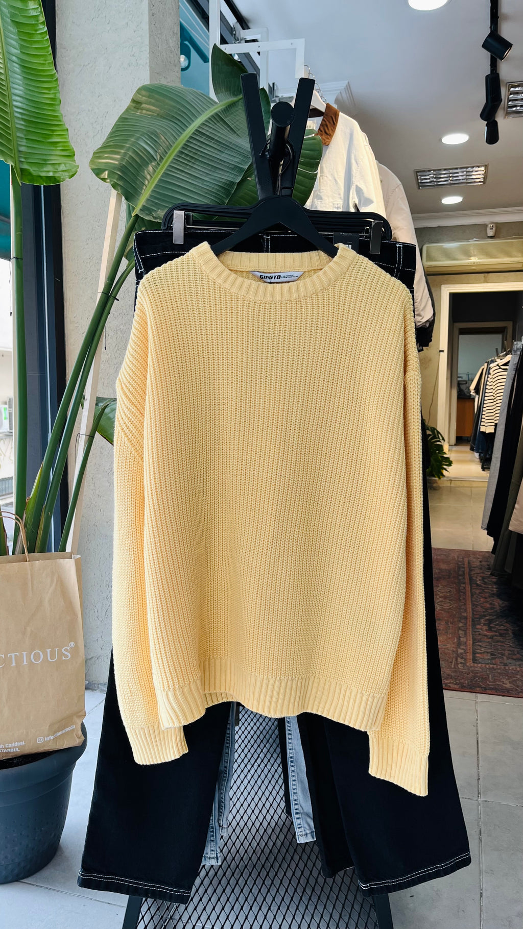 Oversize Dökümlü Fitilli Sarı Triko Kazak 7047