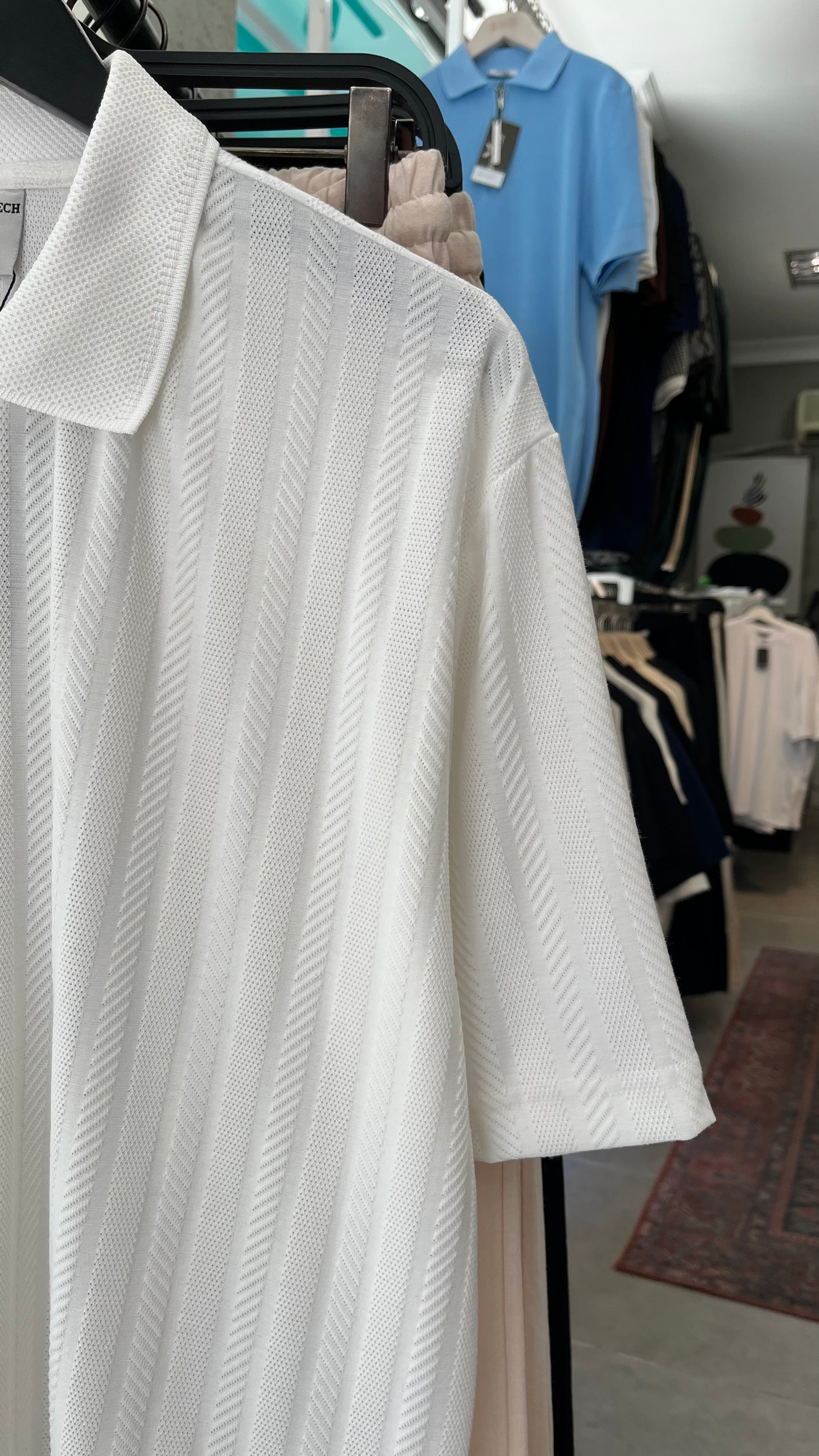 Oversize Beyaz Yakalı Tshirt – Beyaz 9323
