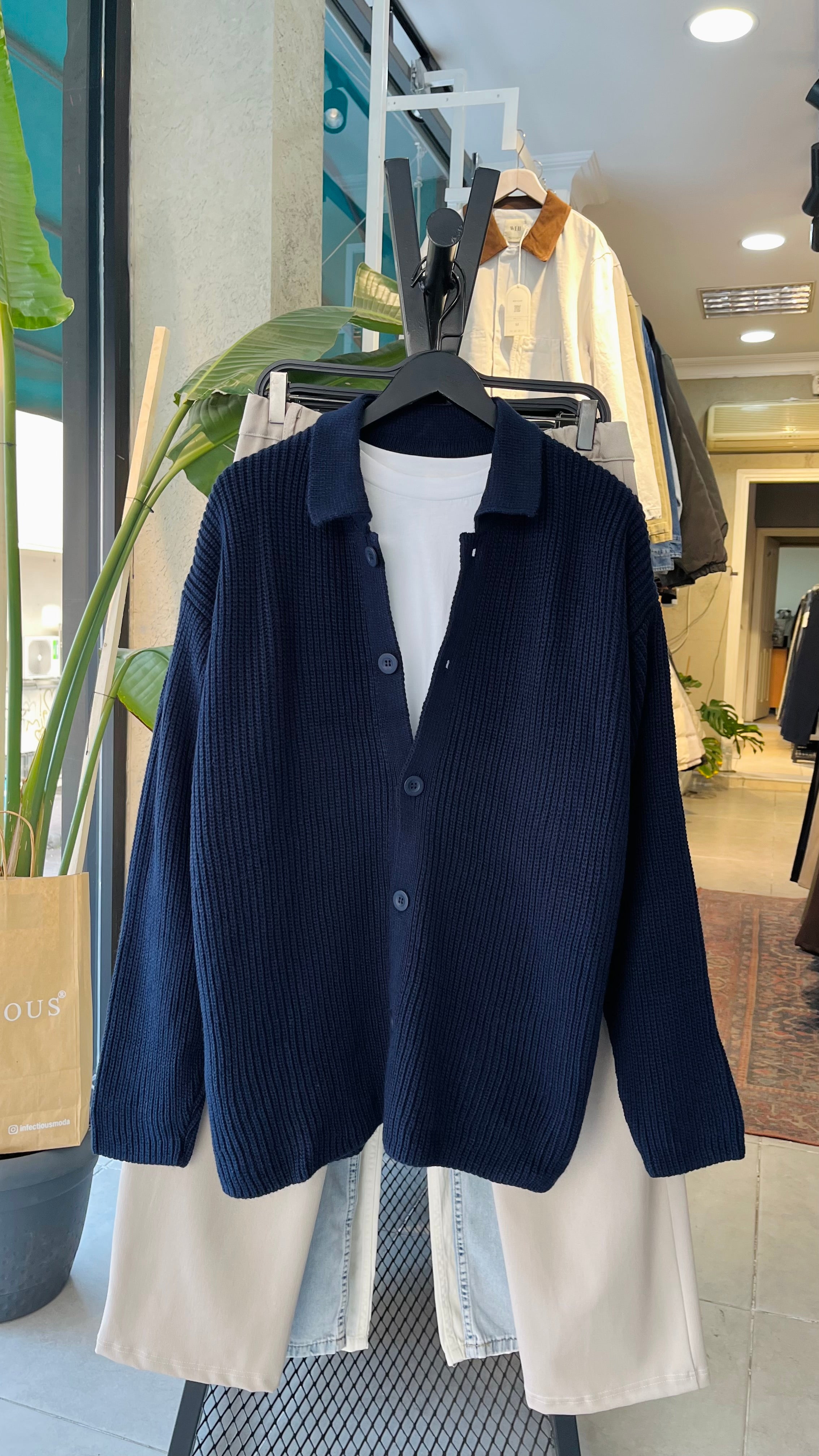 Oversize Lacivert Yakalı Hırka 7056