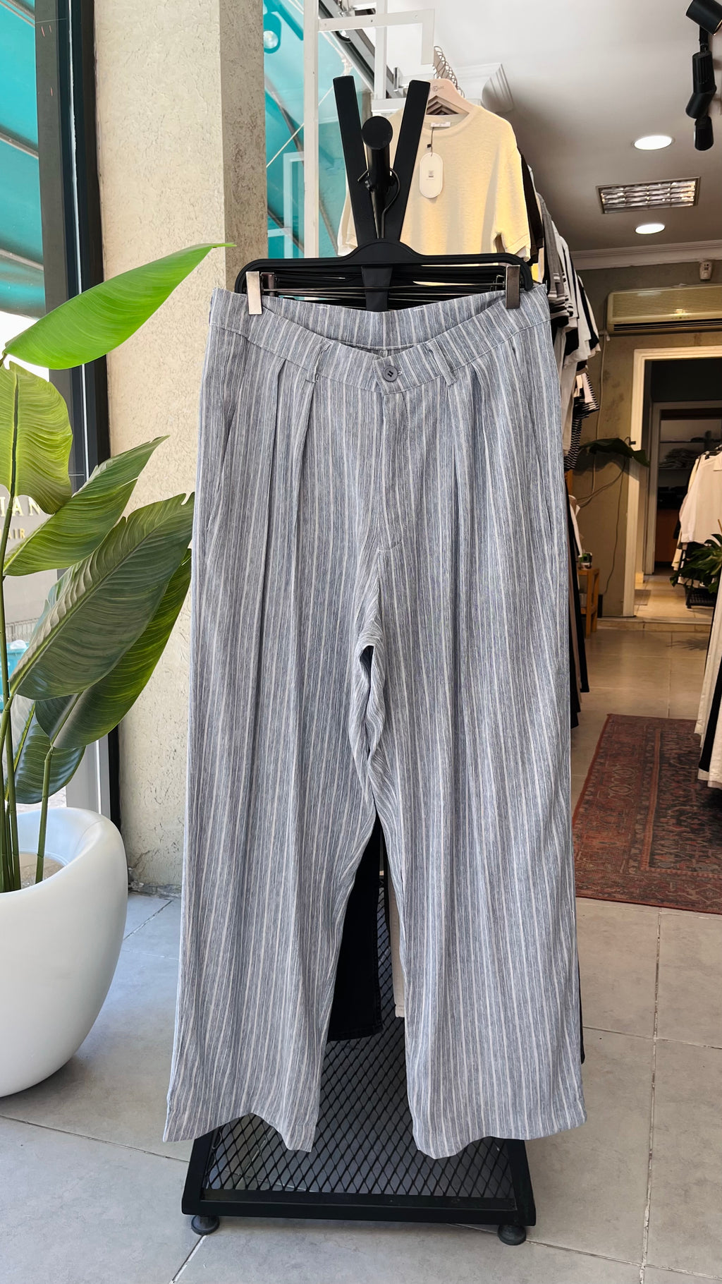 Baggy Ekstra Bol Açık Mavi ve Beyaz Çizgili İnce Pantolon 6231