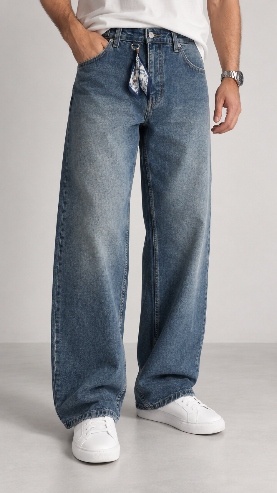 Baggy Mavi Eskitme Aksesuar ve Toka Detaylı Jean 3342