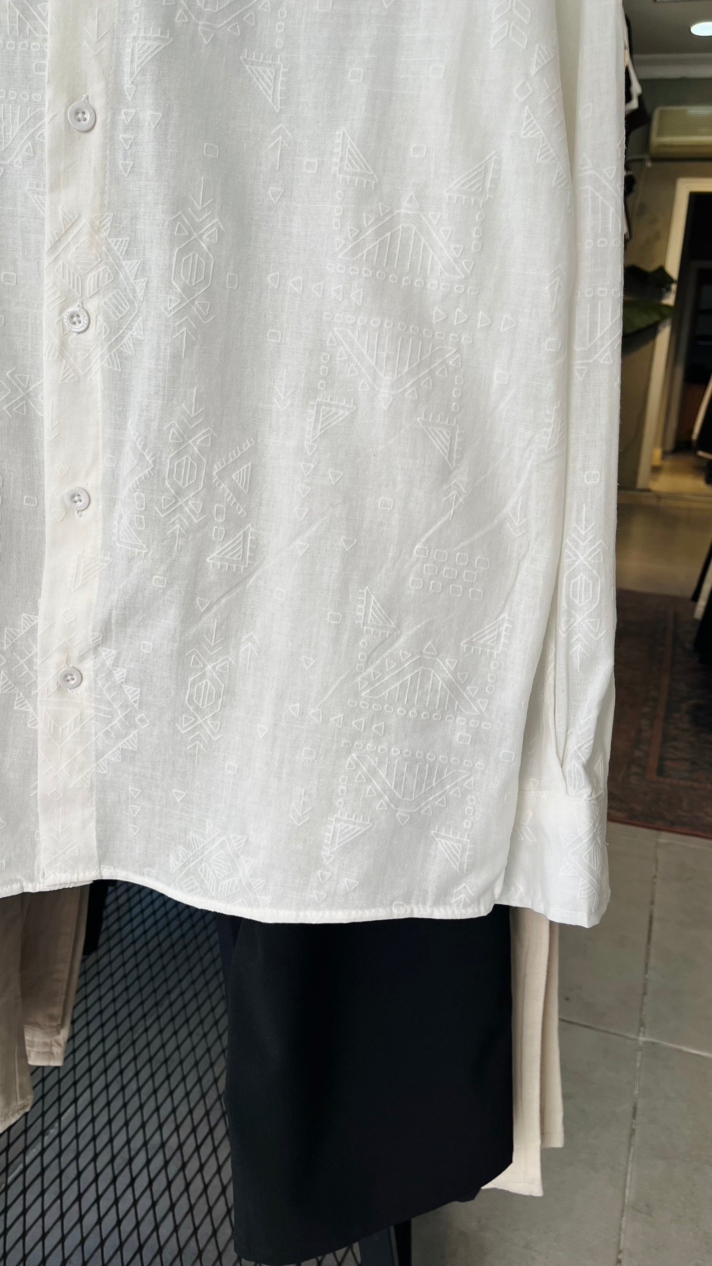 Oversize Beyaz Desenli Uzun Kollu Gömlek 5482
