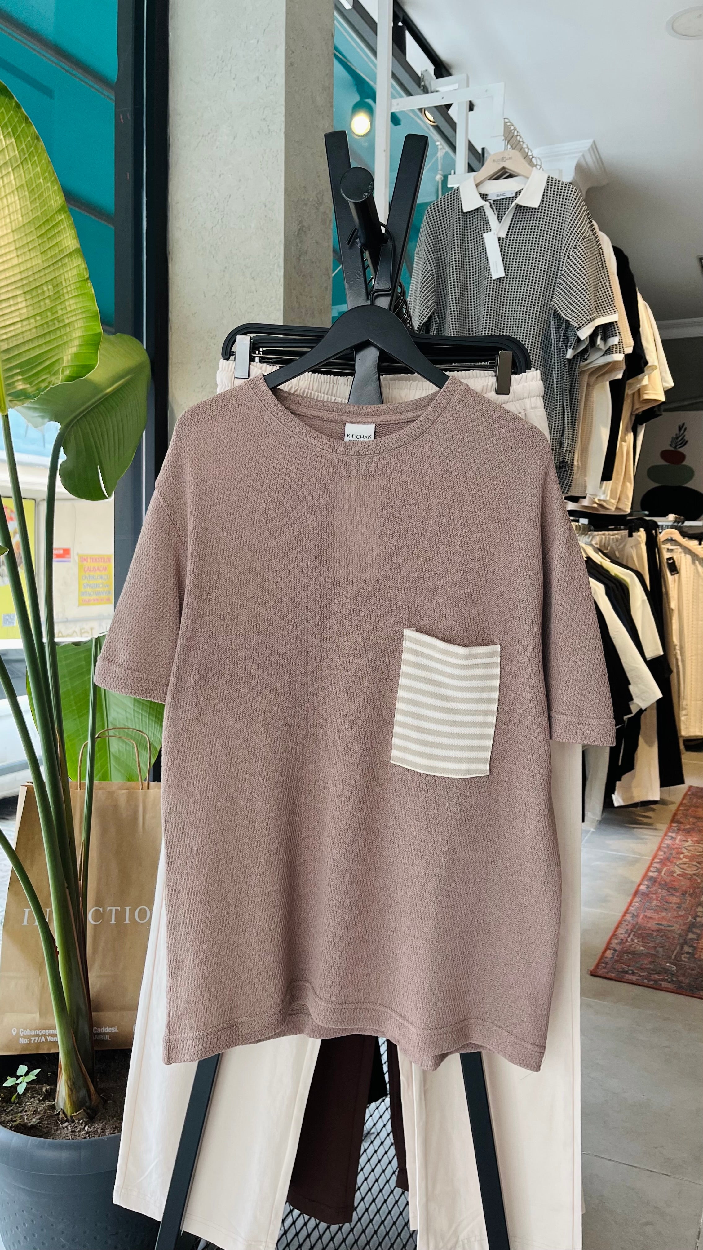 Oversize Gül Kurusu Cep Detaylı Tshirt – Gül Kurusu 9247