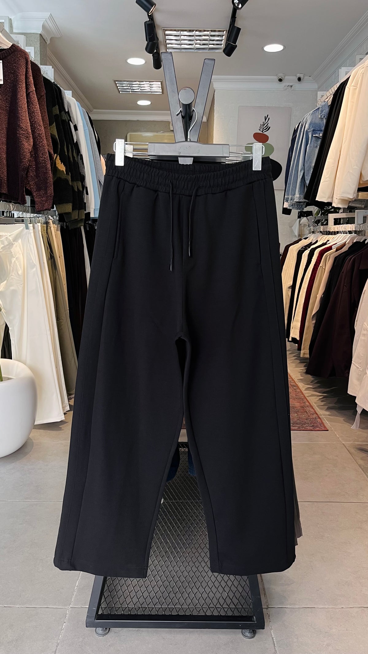 Baggy Yanları Detaylı Siyah Eşofman 6244