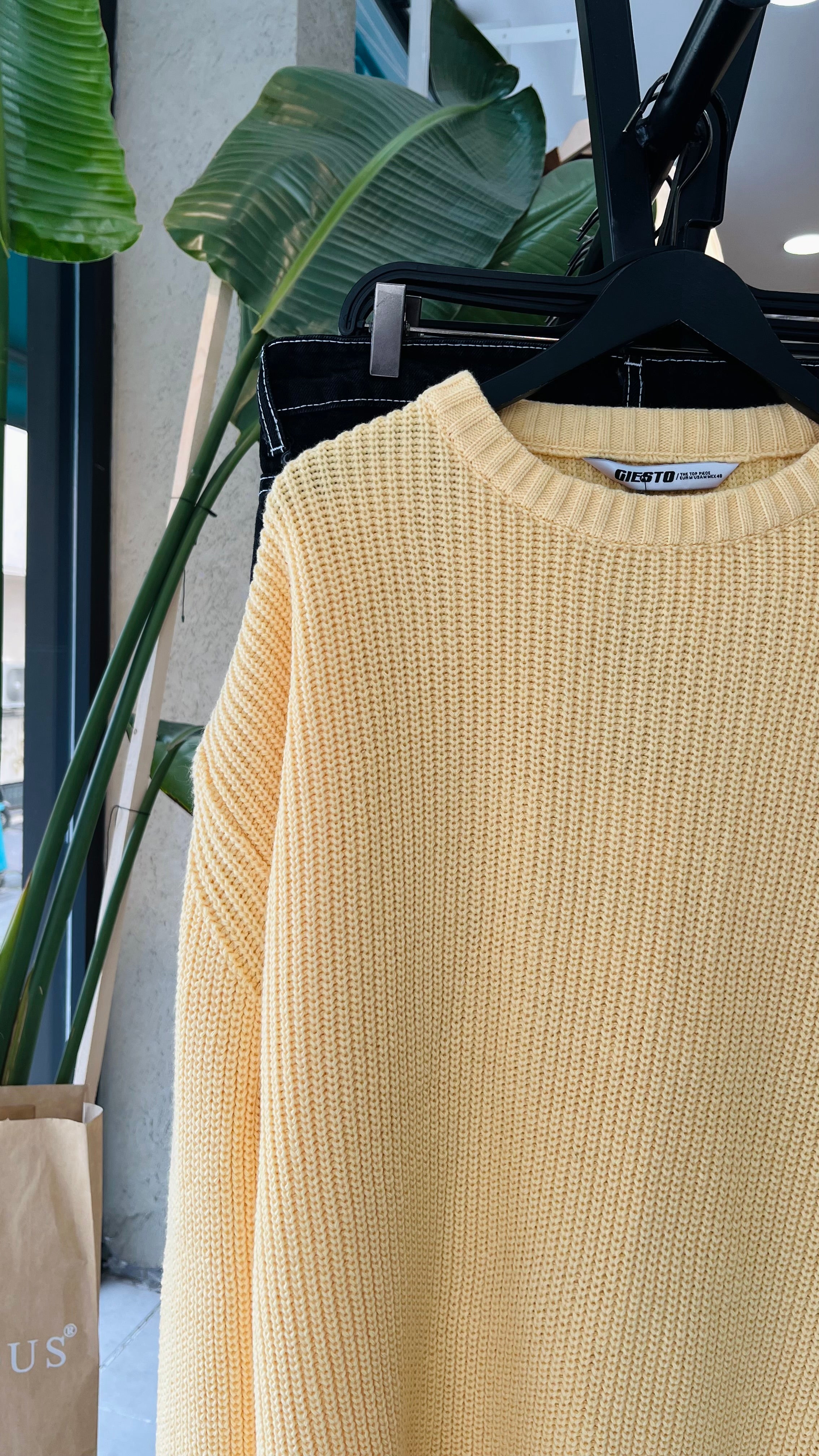 Oversize Dökümlü Fitilli Sarı Triko Kazak 7047