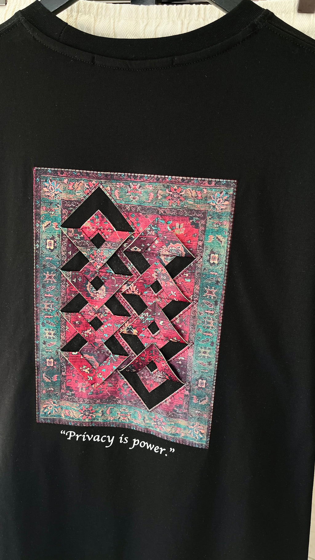 Oversize Siyah Sırt Patchli  Tshirt 9448