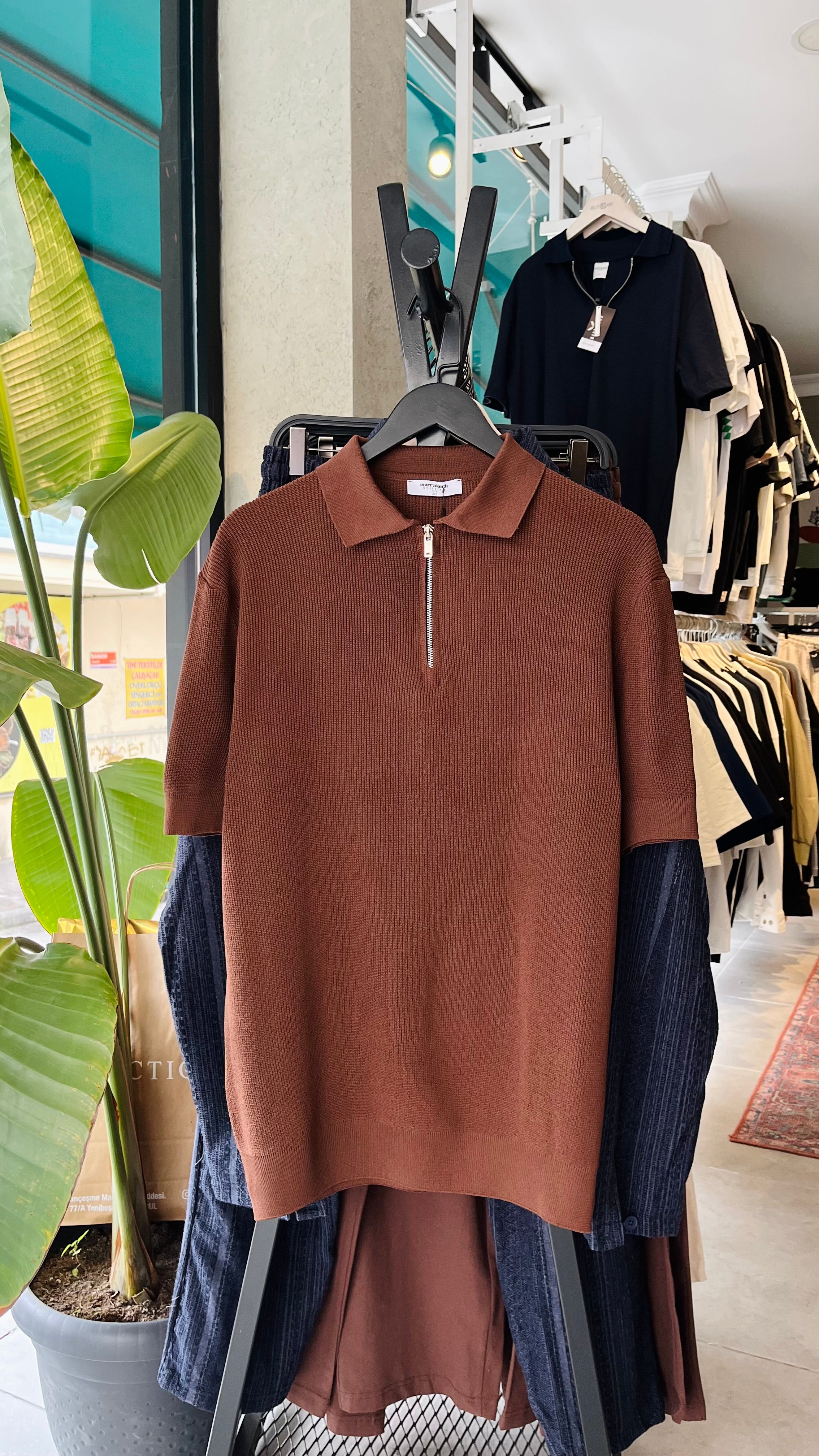 Regular Yakalı Fermuarlı Kahverengi Triko Tshirt – Kahverengi 9233