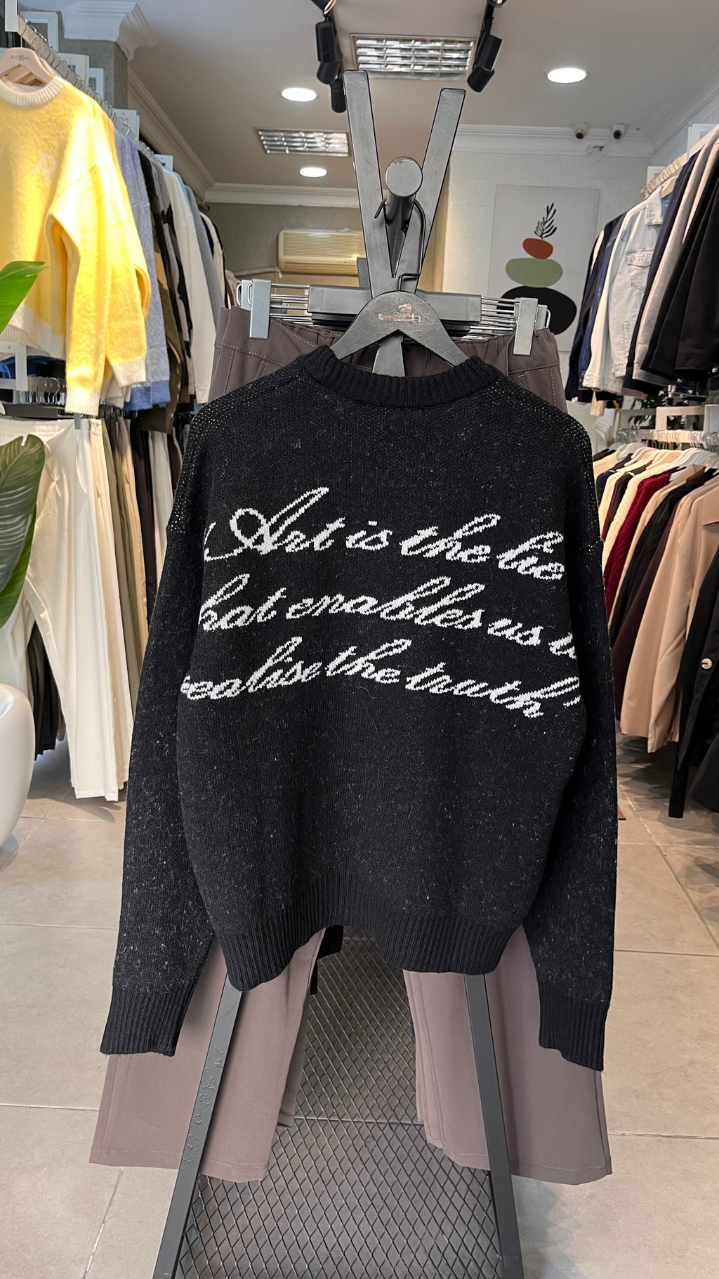 Oversize Art Life Ön ve Sırt Yazılı Siyah Triko Kazak 5143