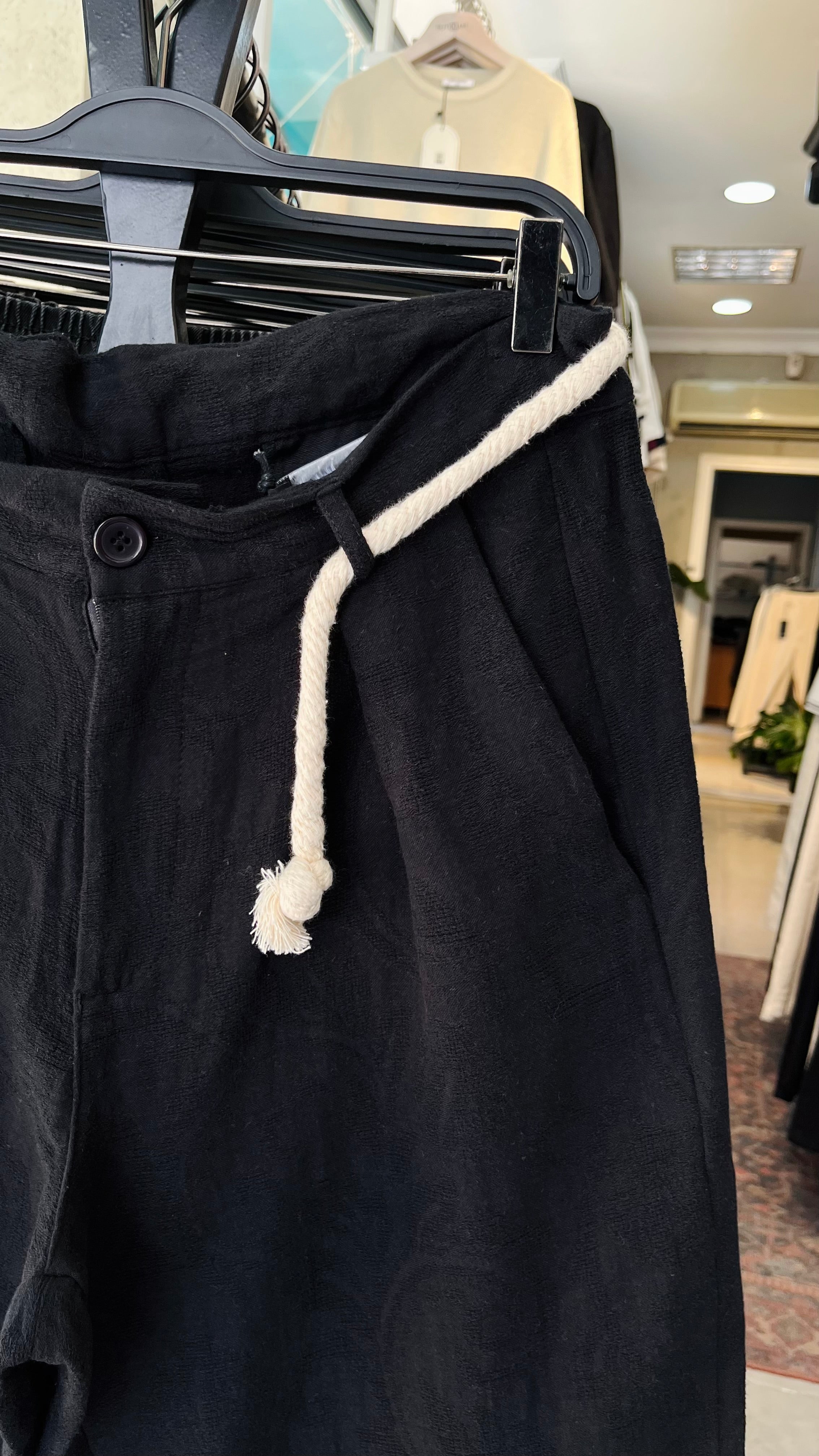 Müslin Kumaş Siyah Jakarlı Baggy Şort 8014
