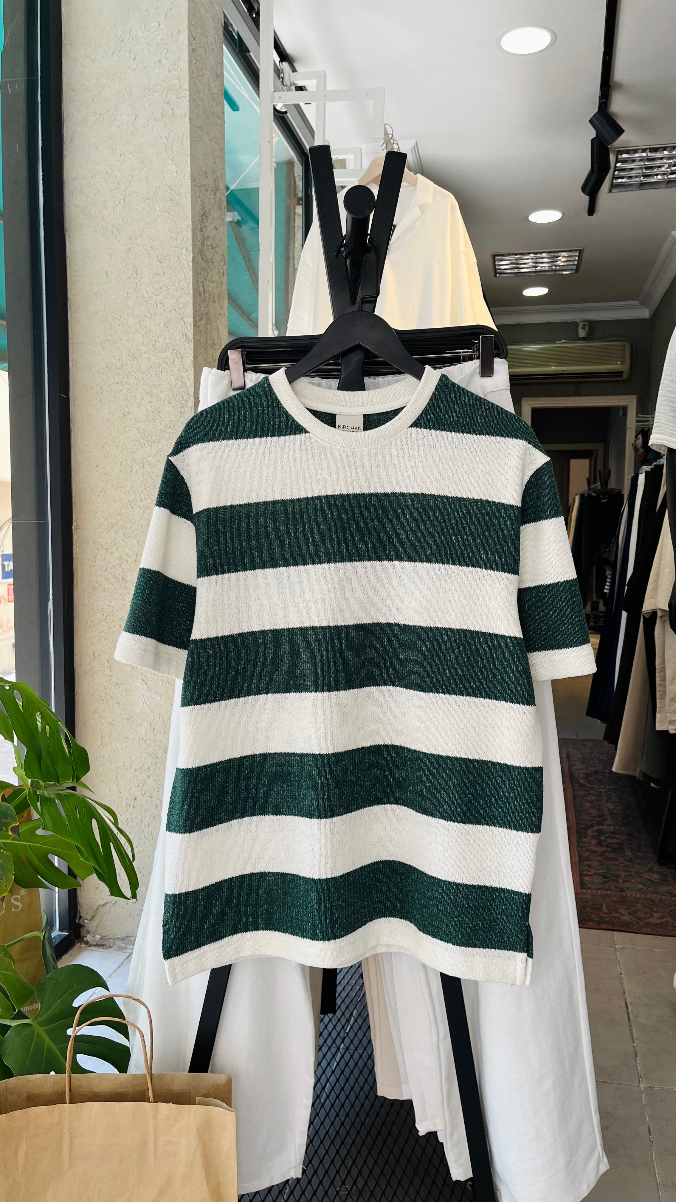 Oversize Yeşil Bej Yatay Kalın Çizgili Tshirt – Yeşil 9332