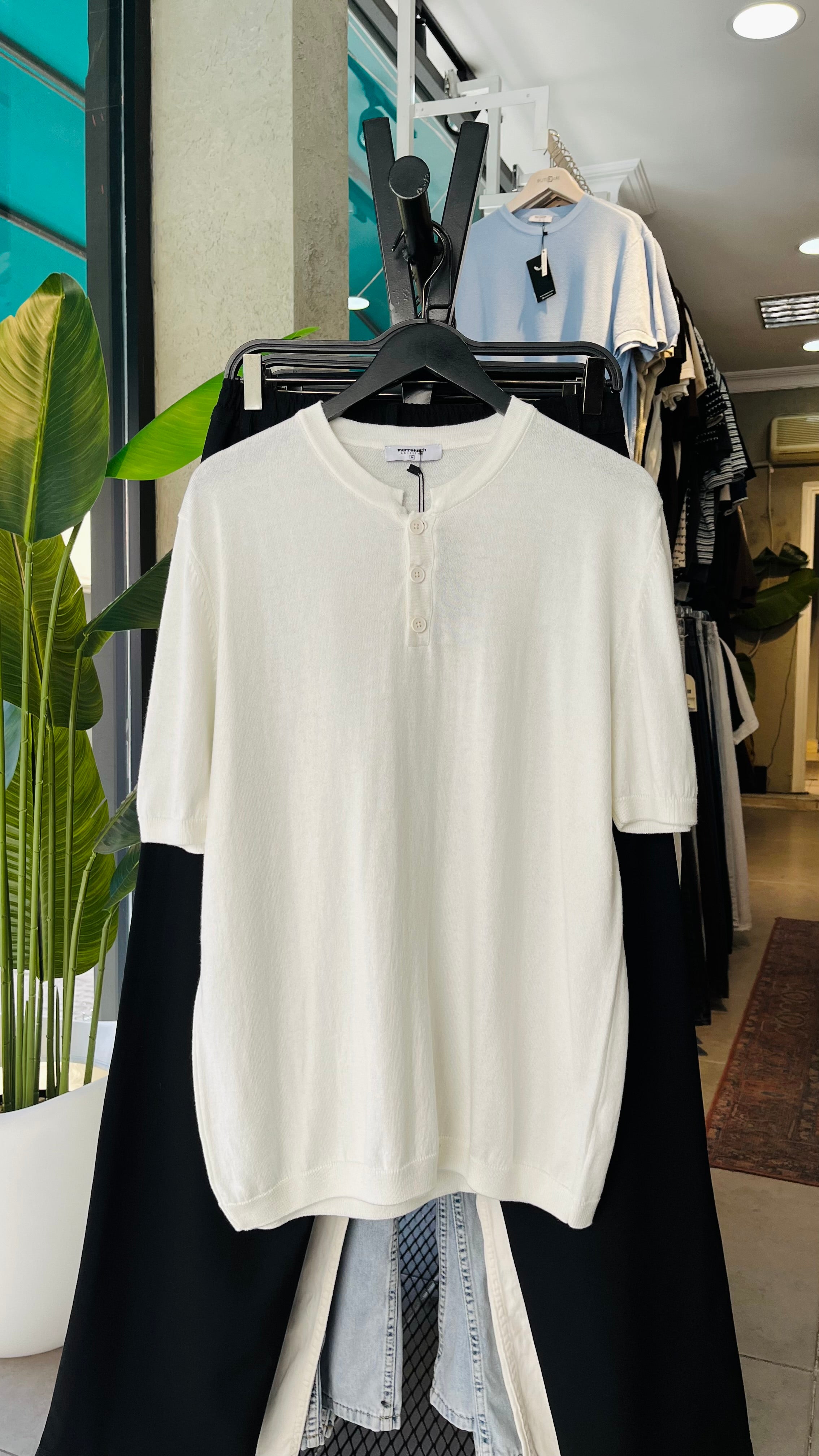 Yarım Patlı Beyaz Triko Tshirt 9379