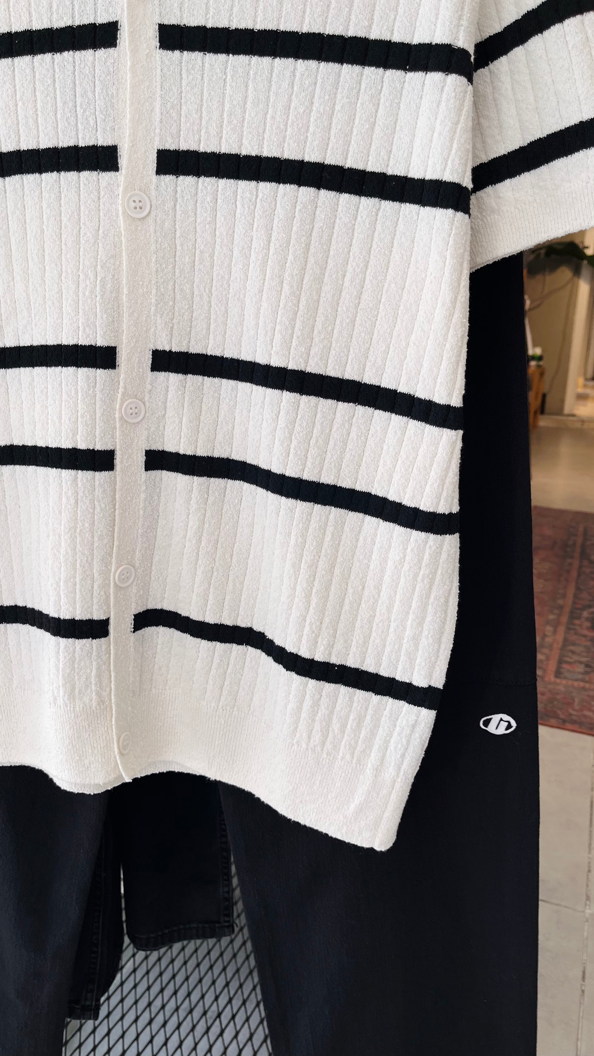 Siyah Çizgili Kısa Kollu Beyaz Triko Tshirt 5507