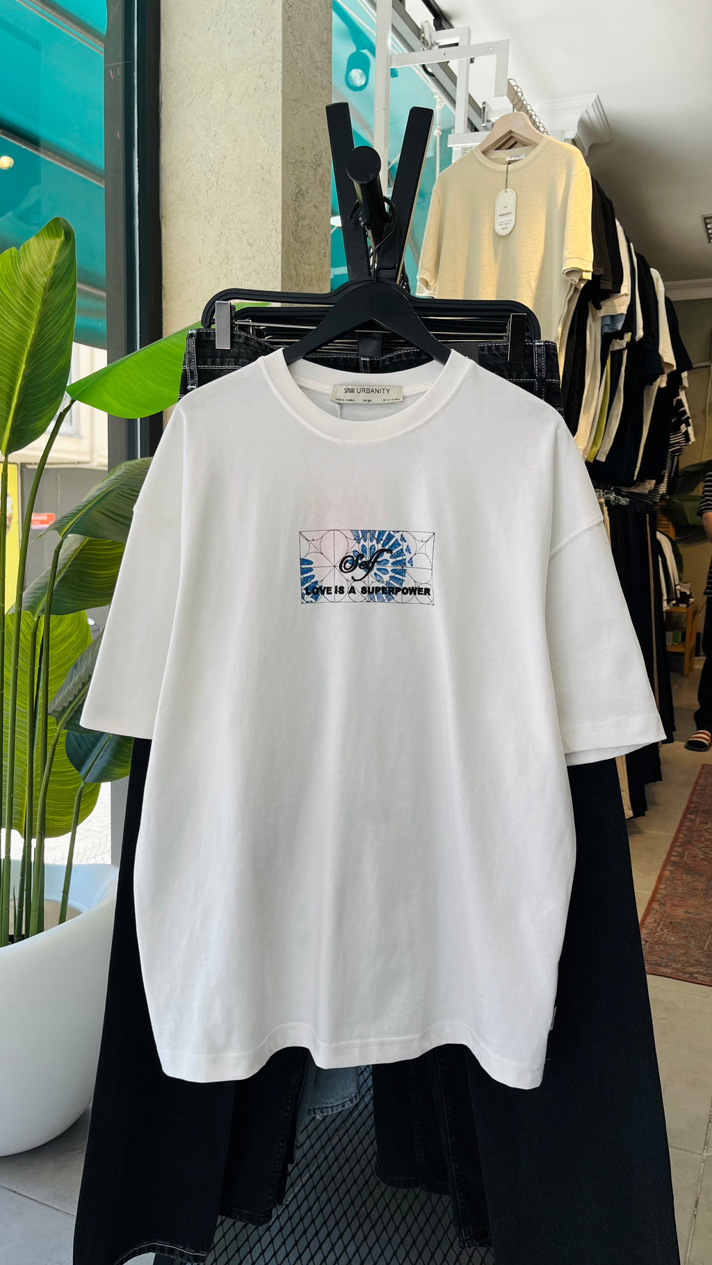 Oversize Siyah Sırt Baskılı Tshirt 9425