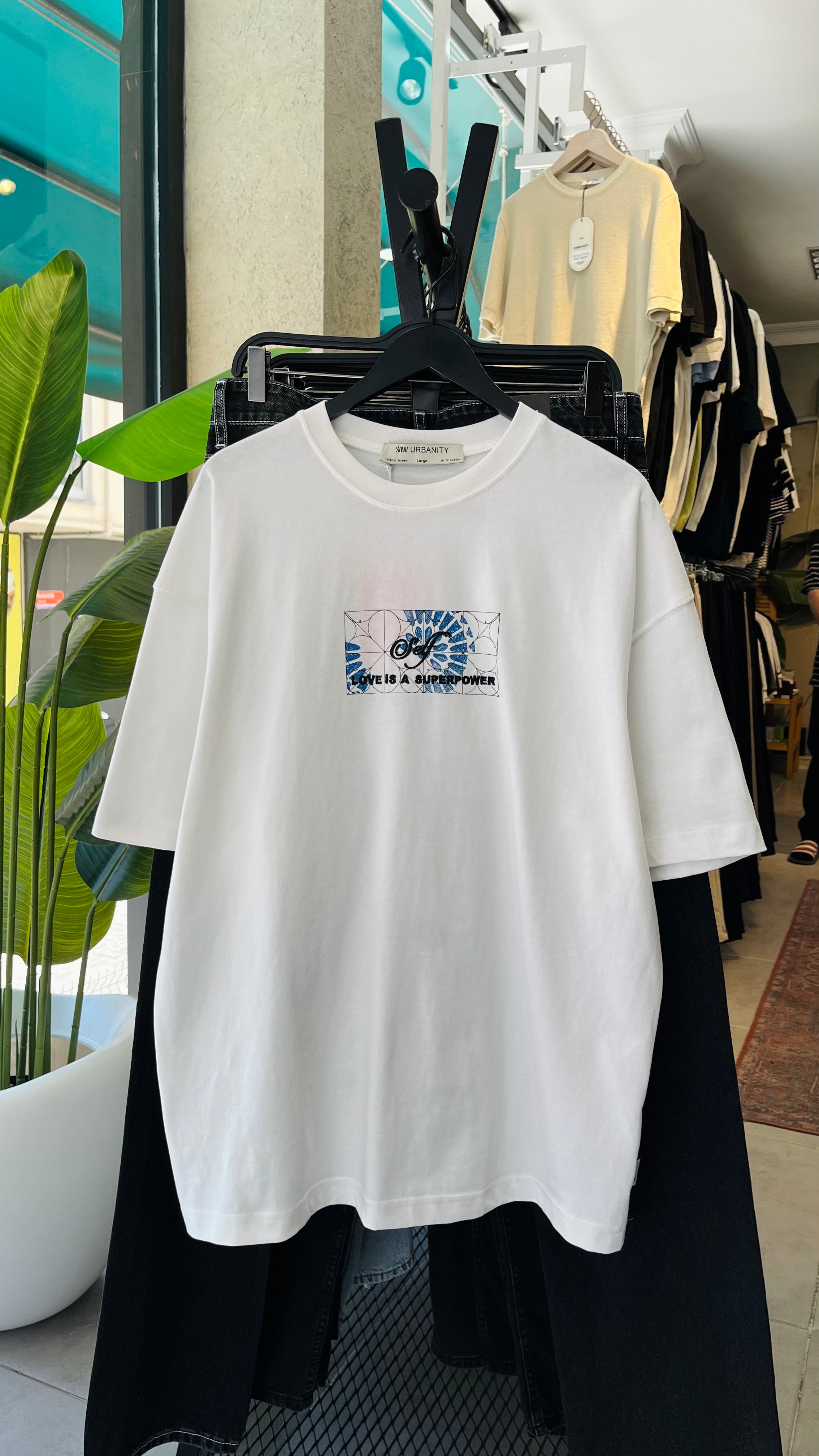 Oversize Siyah Sırt Baskılı Tshirt 9425
