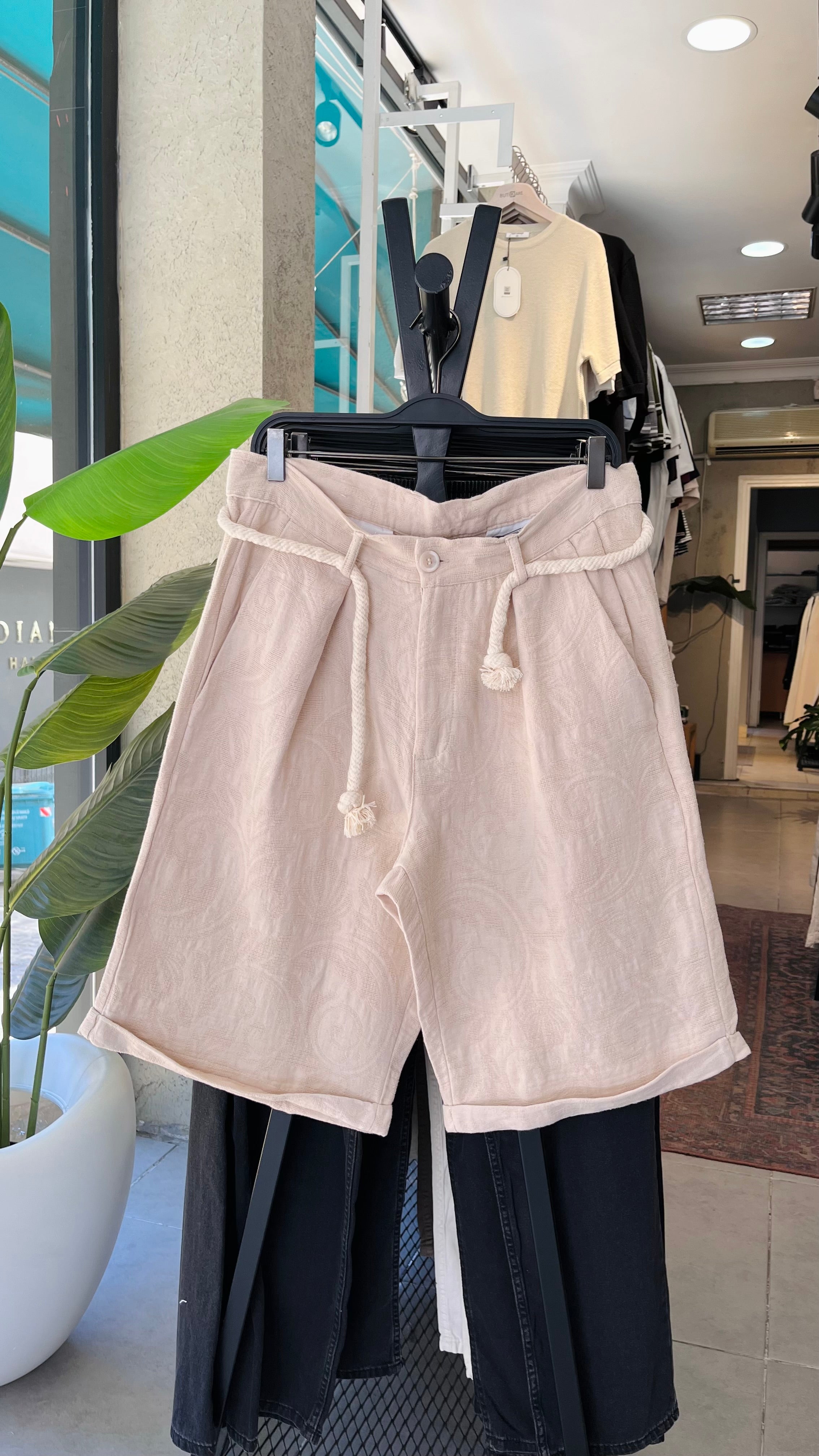 Müslin Kumaş Bej Jakarlı Baggy Şort 8013