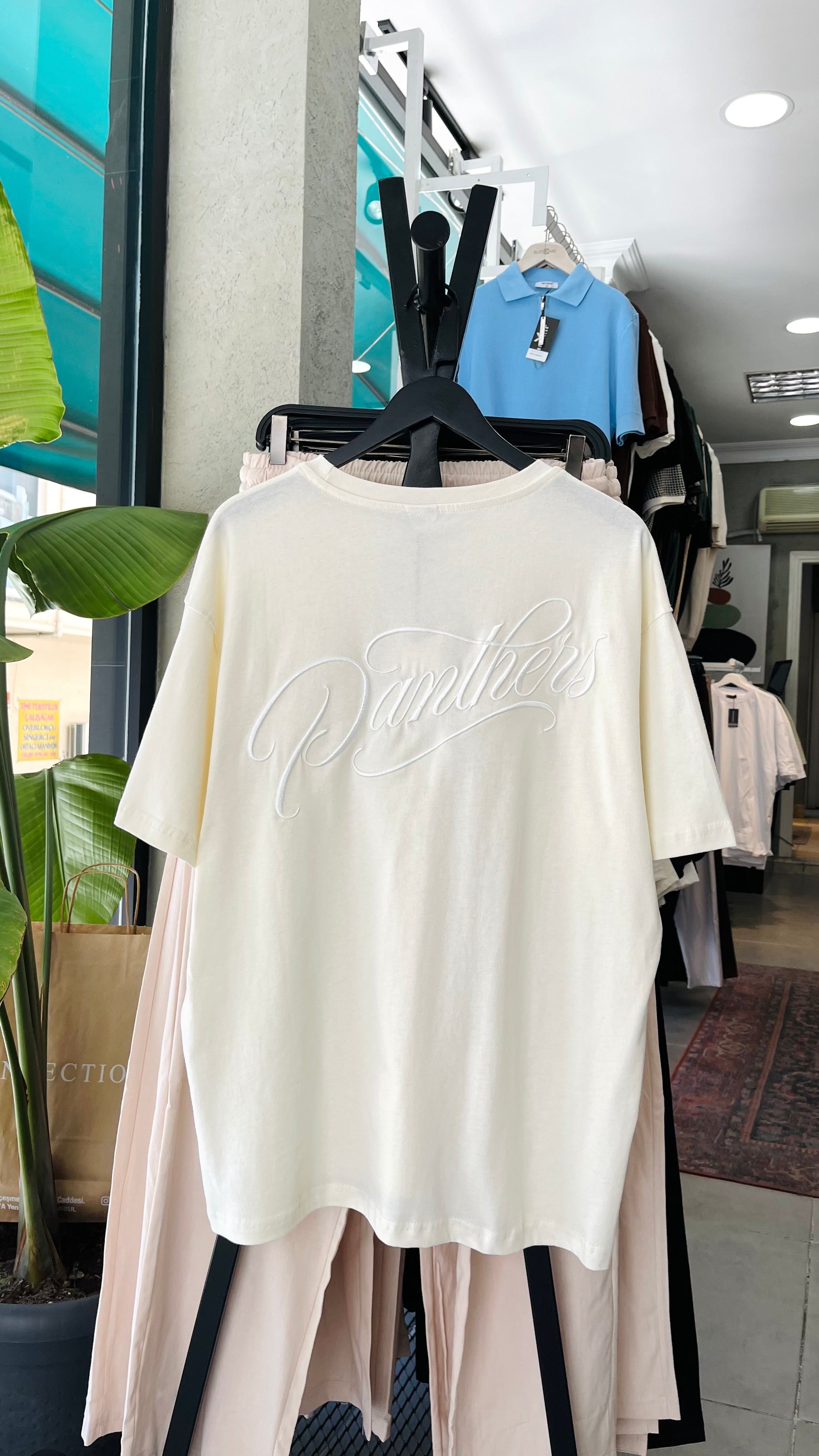 Oversize Panthers Bej Sırt Nakışlı Tshirt – Bej 9271
