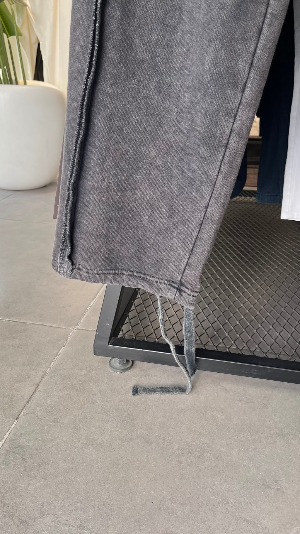 Baggy Premium Paçaları İp Detaylı Siyah YIkamalı Eşofman 6249