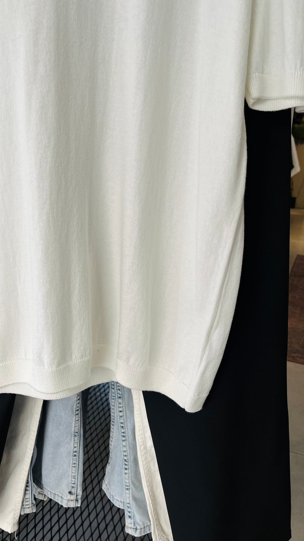 Yarım Patlı Beyaz Triko Tshirt 9379