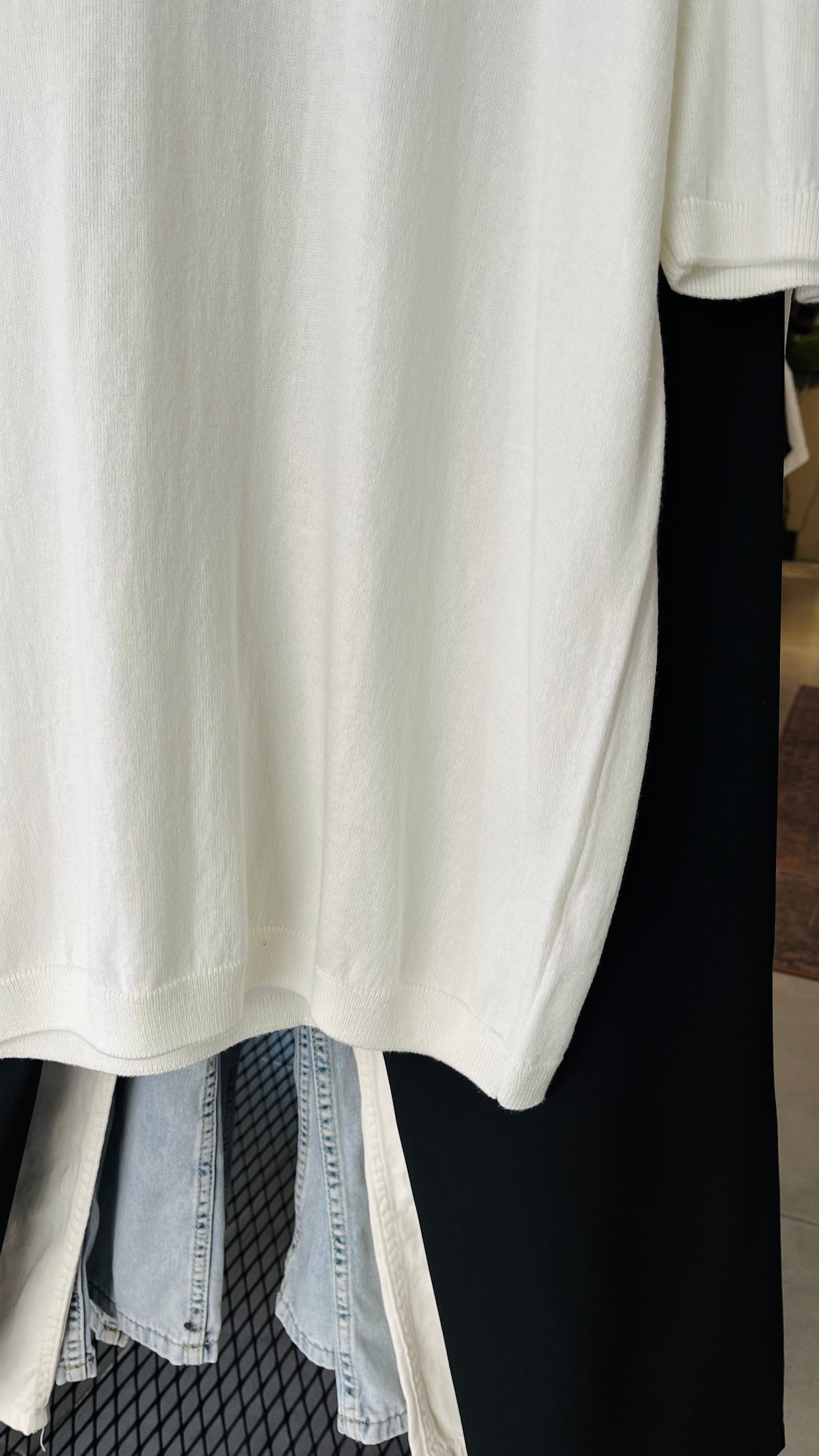 Yarım Patlı Beyaz Triko Tshirt 9379