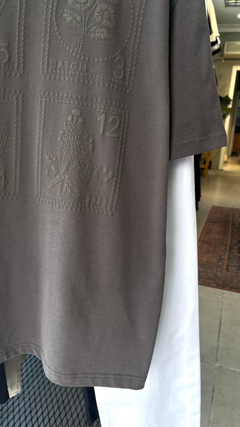 Oversize Sırt Baskılı Vizon Rengi Tshirt 9412