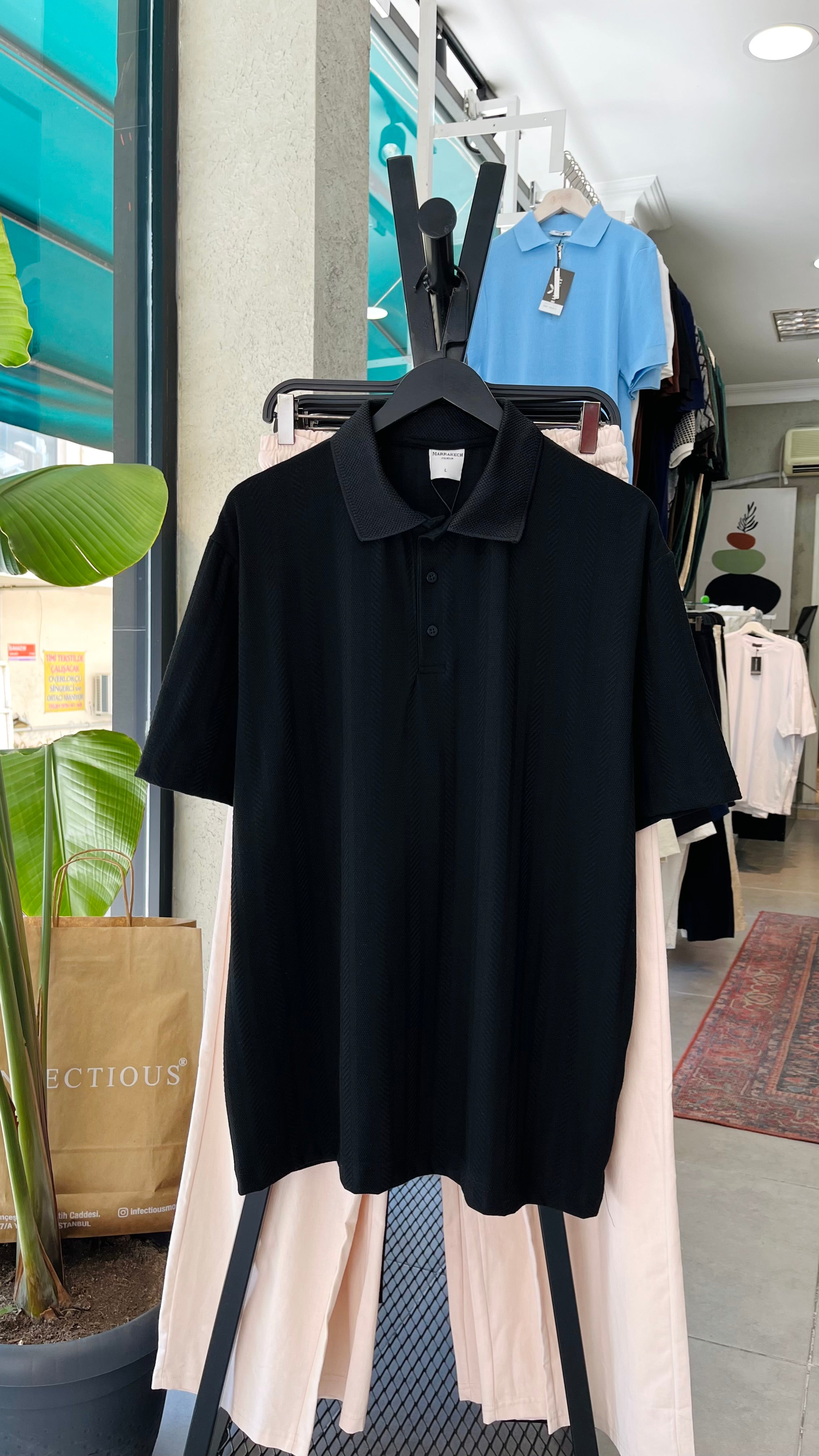 Oversize Siyah Yakalı Tshirt – Siyah 9324