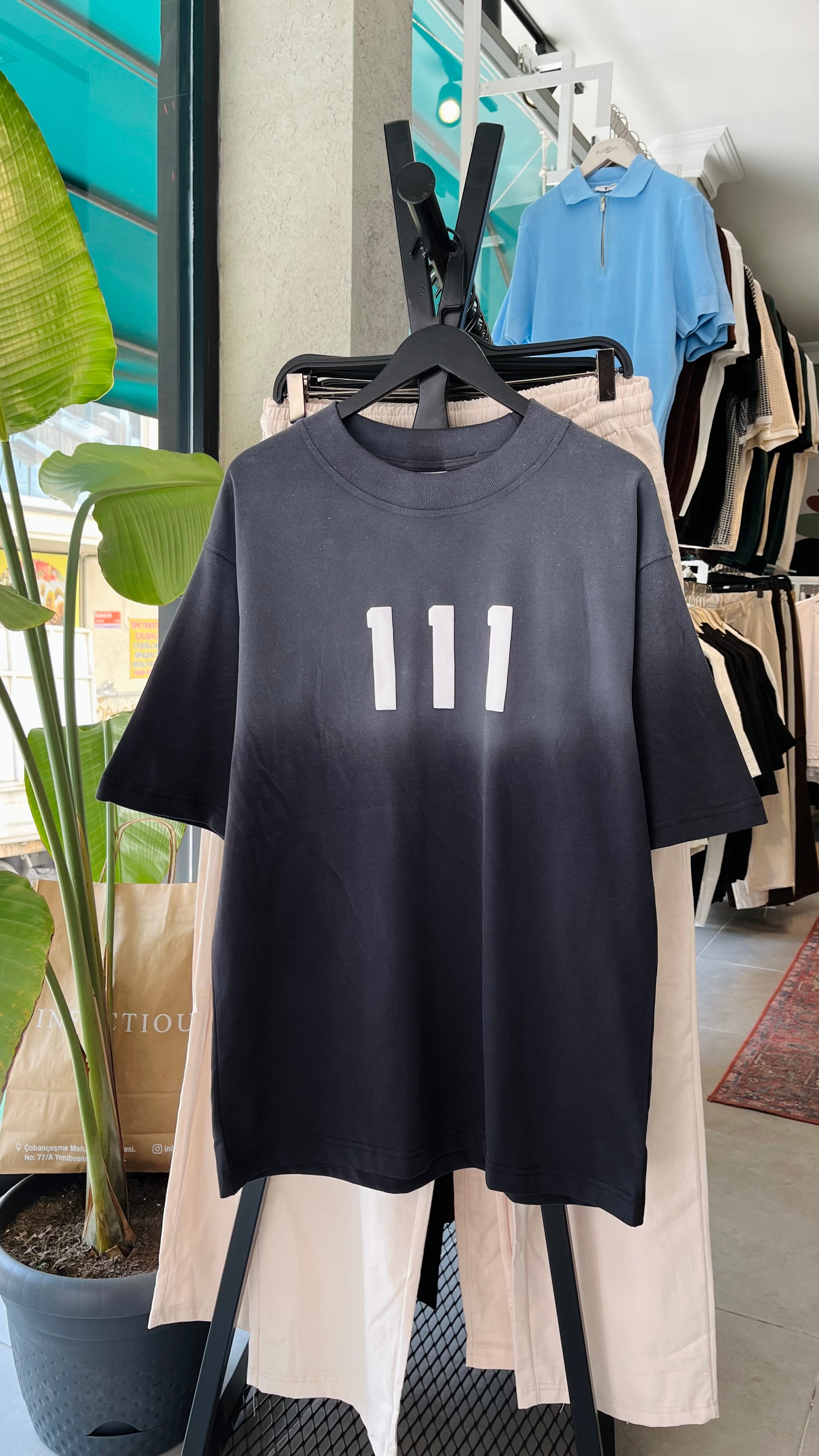 Oversize 111 Siyah Yıkamalı Tshirt – Siyah 9264
