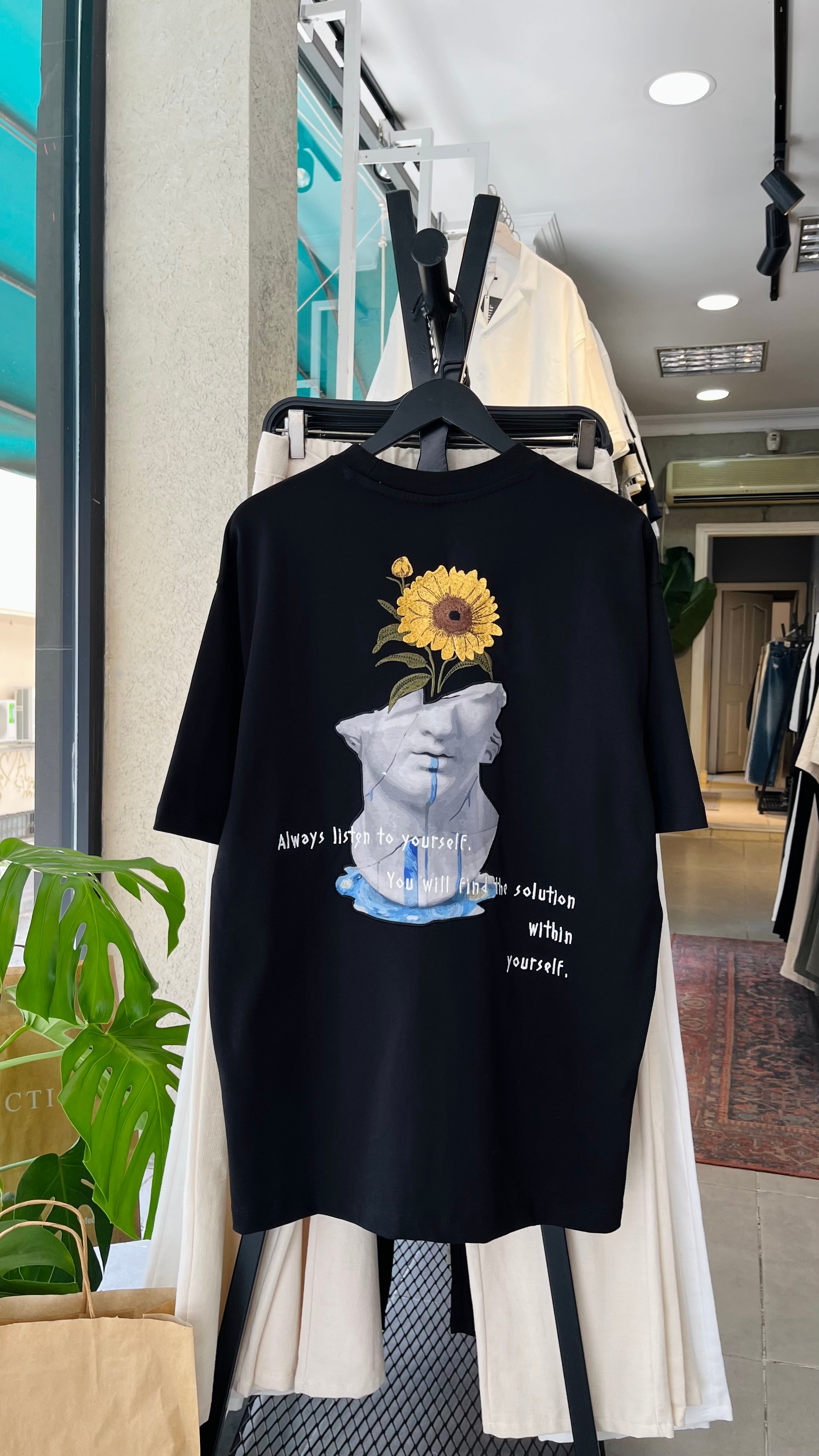 Oversize Siyah Yourself Sırt Nakışlı Tshirt – Siyah 9321