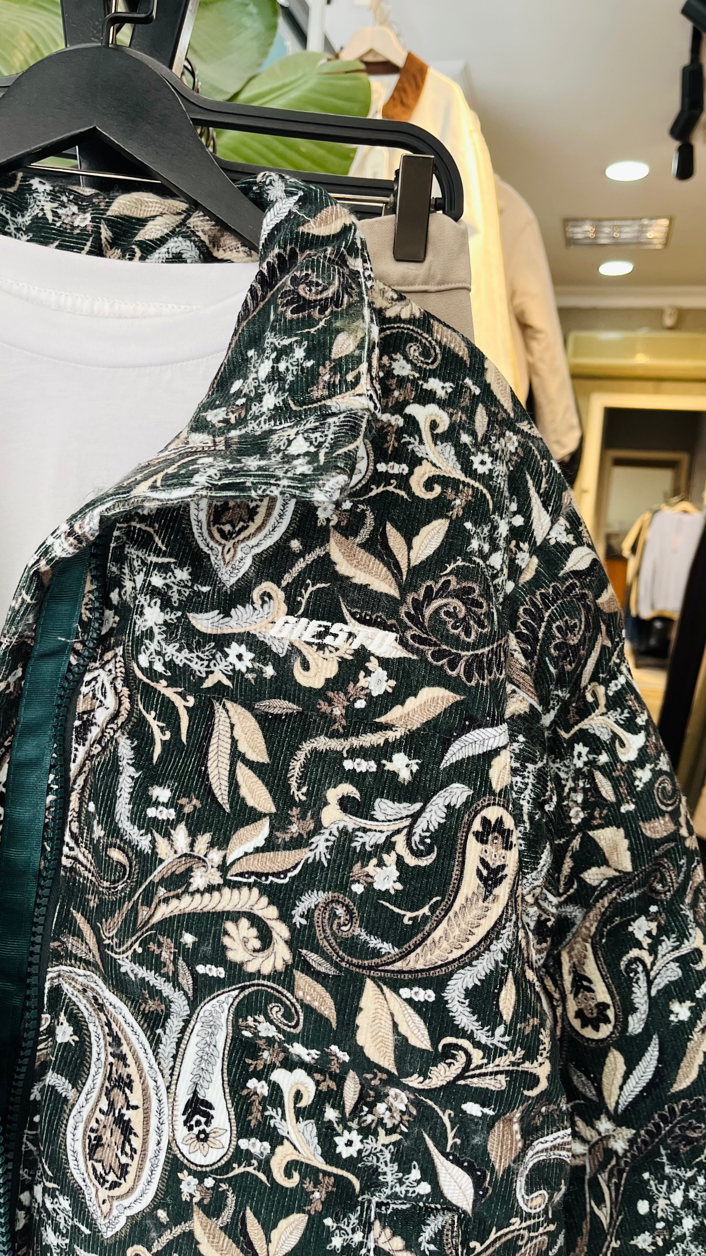 Desenli Kadife Şişme Yeşil Mont 2049