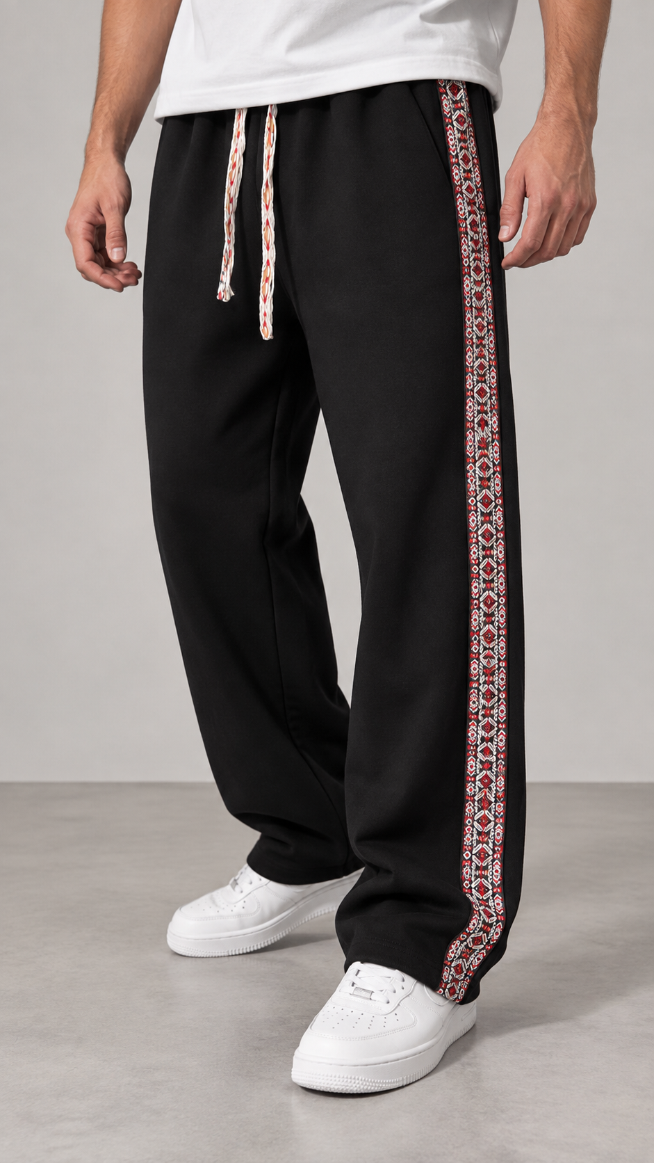 Baggy Etnik Desen Detaylı Siyah Eşofman 6247