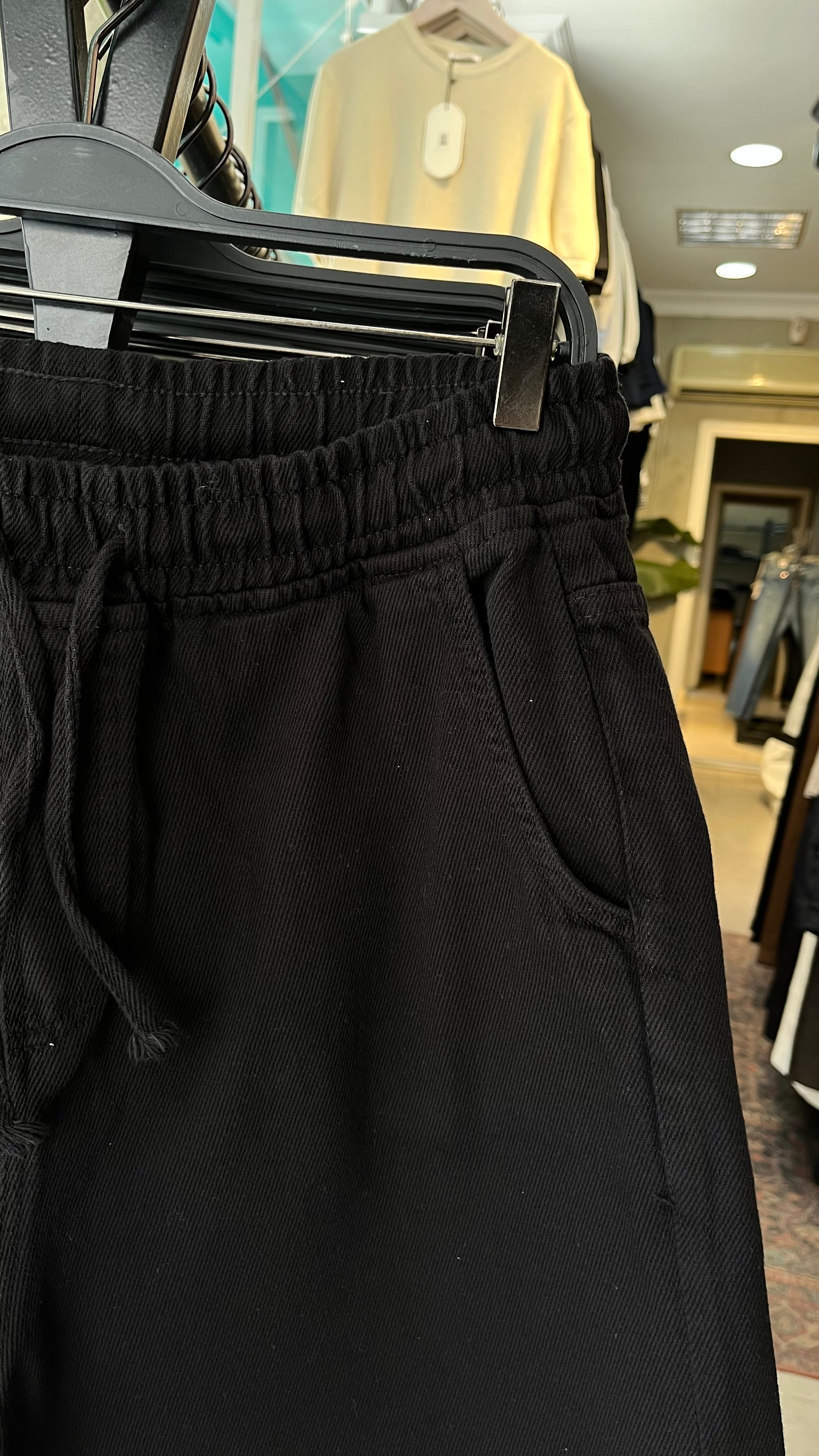 Siyah Gabardin Şort 8003